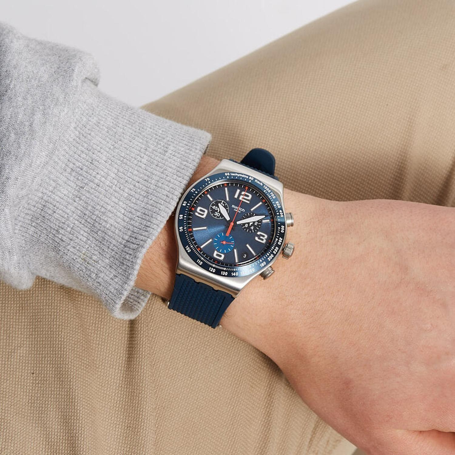 Reloj Swatch Análogo Hombre YVS454-2