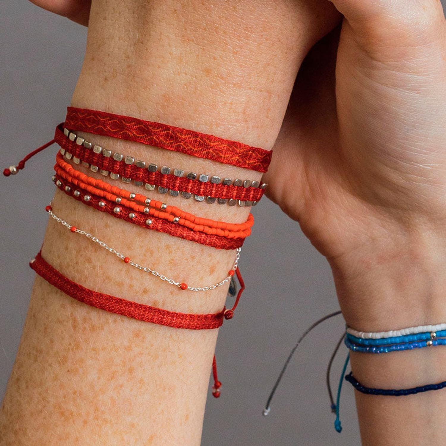 Pulsera Telar Ancha Roja-2