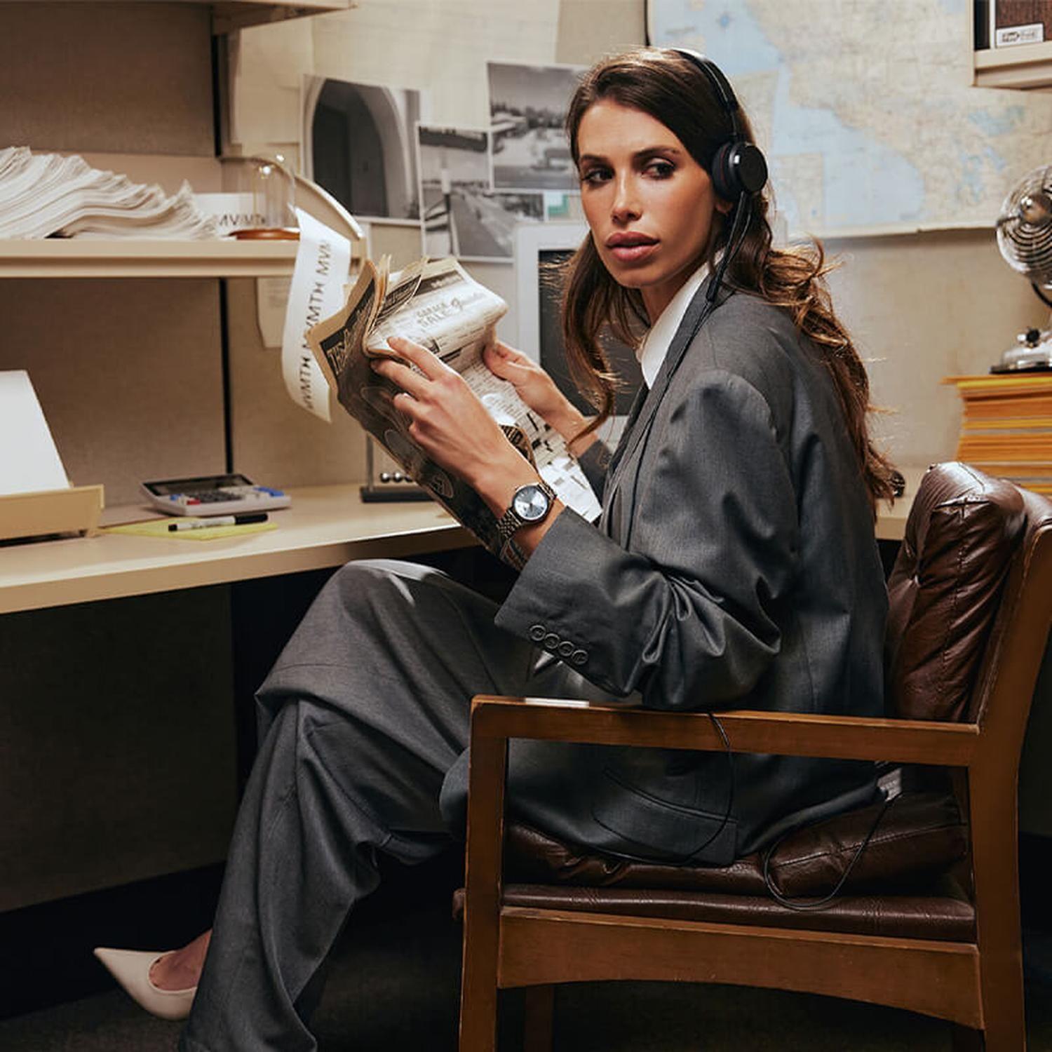 Reloj Análogo Mujer MVMT 28000407-1