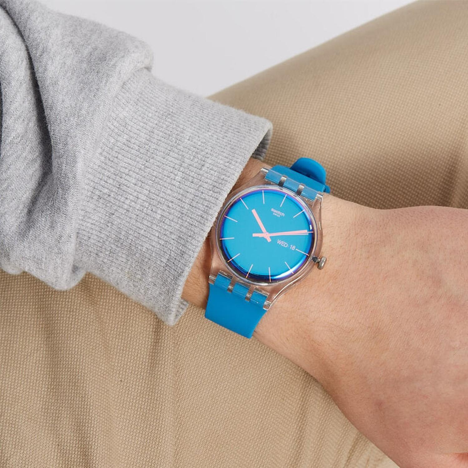 Reloj Swatch Análogo Unisex SUOK711-3