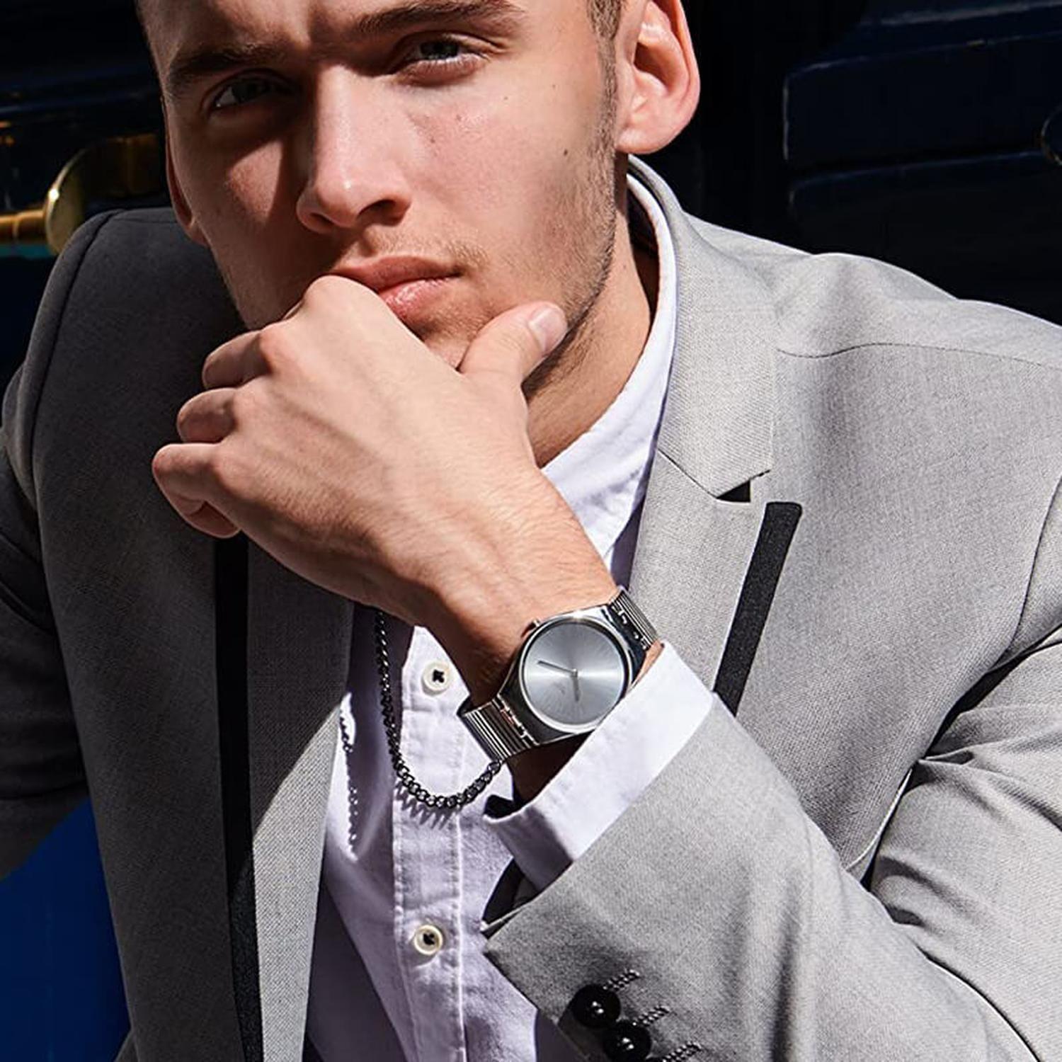 Reloj Swatch Análogo Unisex SYXS103GG-4
