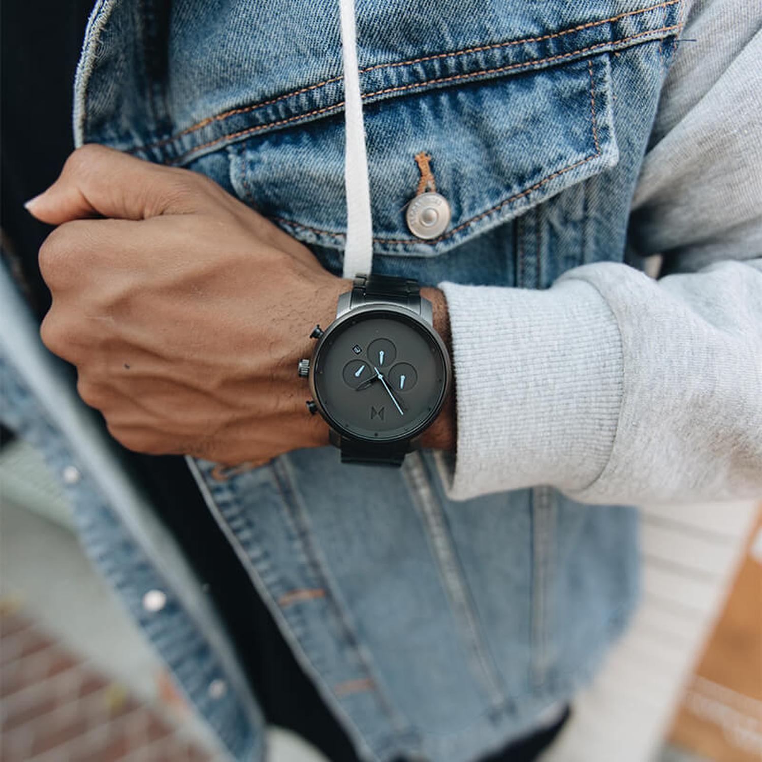 Reloj MVMT Análogo Hombre D-MC01-GU-1