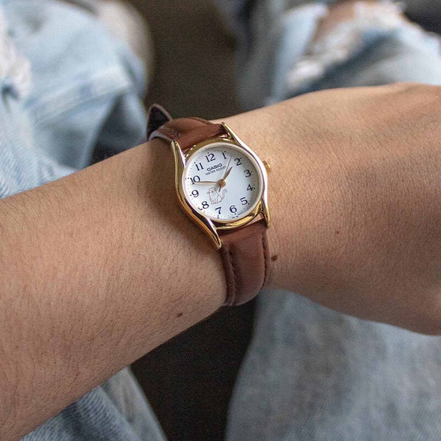 Reloj Casio Análogo Mujer LTP-1094Q-7B8-1