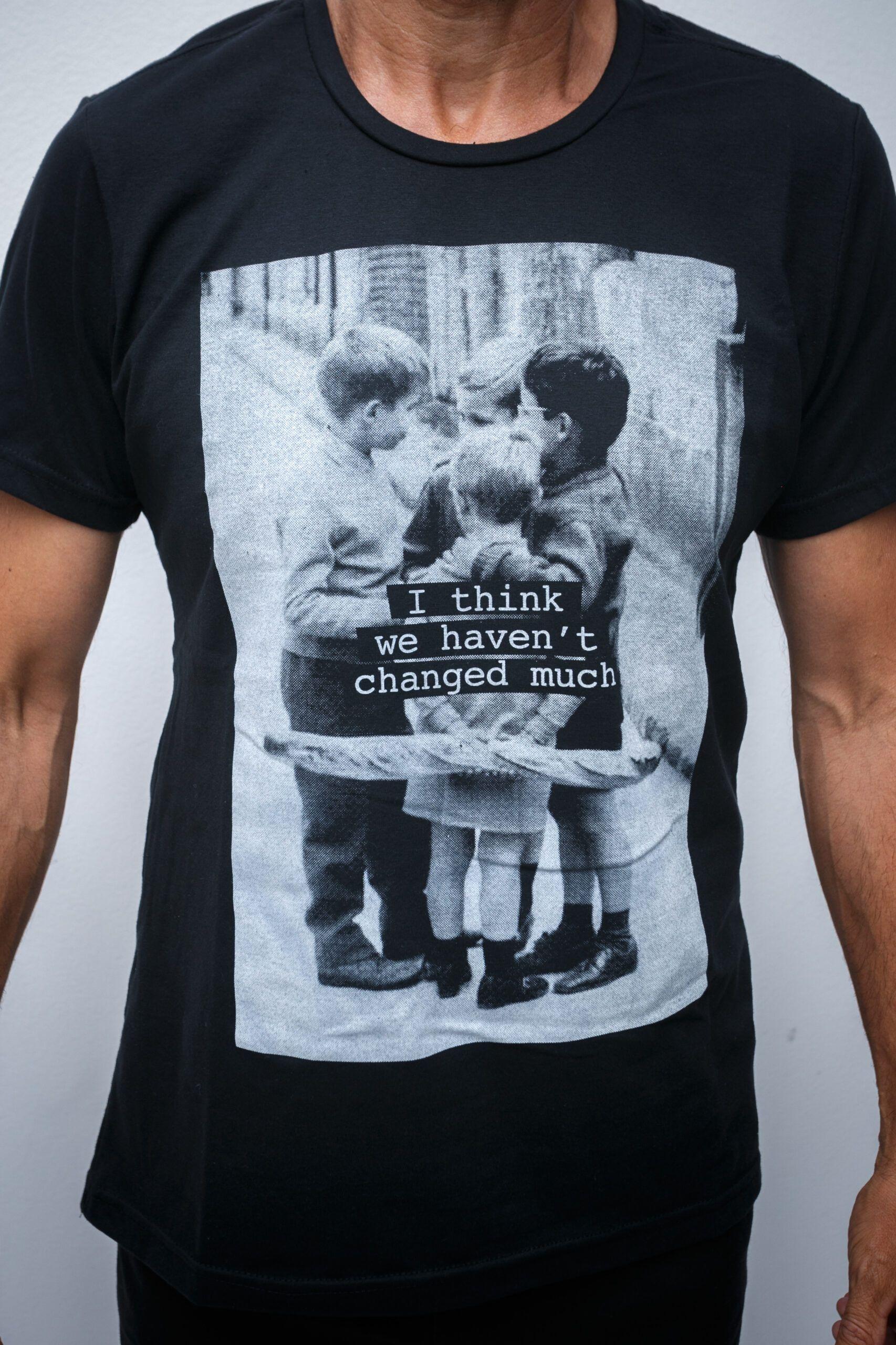 Polera UnNoted Negra (Friends)-0