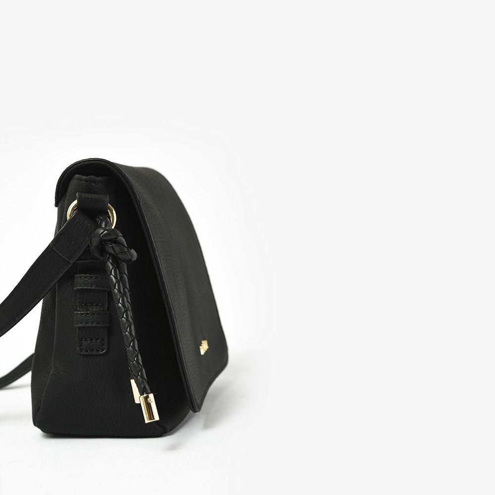 Cartera bandolera con tapa melchy negro-2