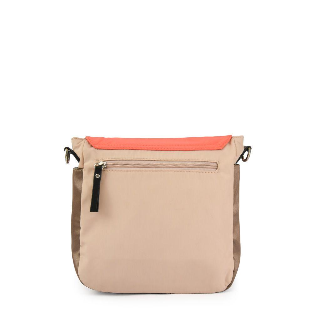 Cartera bandolera con tapa mediana joselina beige-2