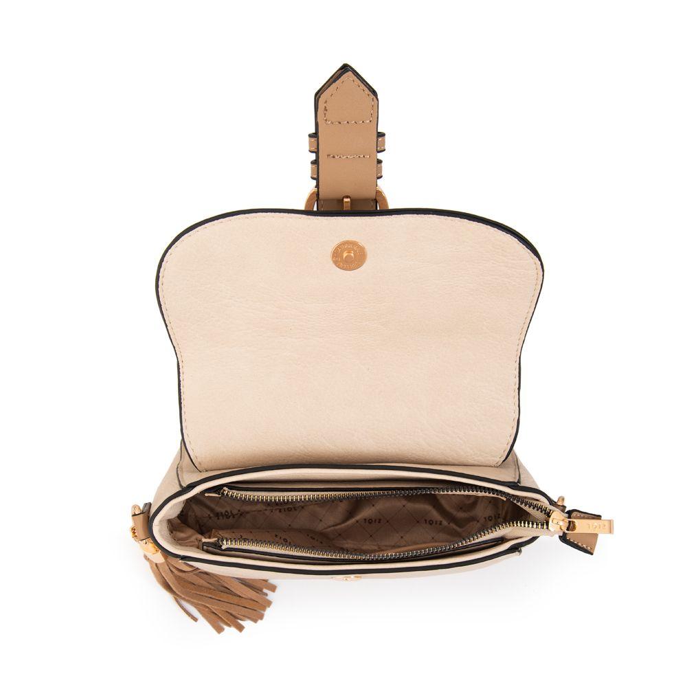 Cartera bandolera con tapa fabiola blanco crudo-3