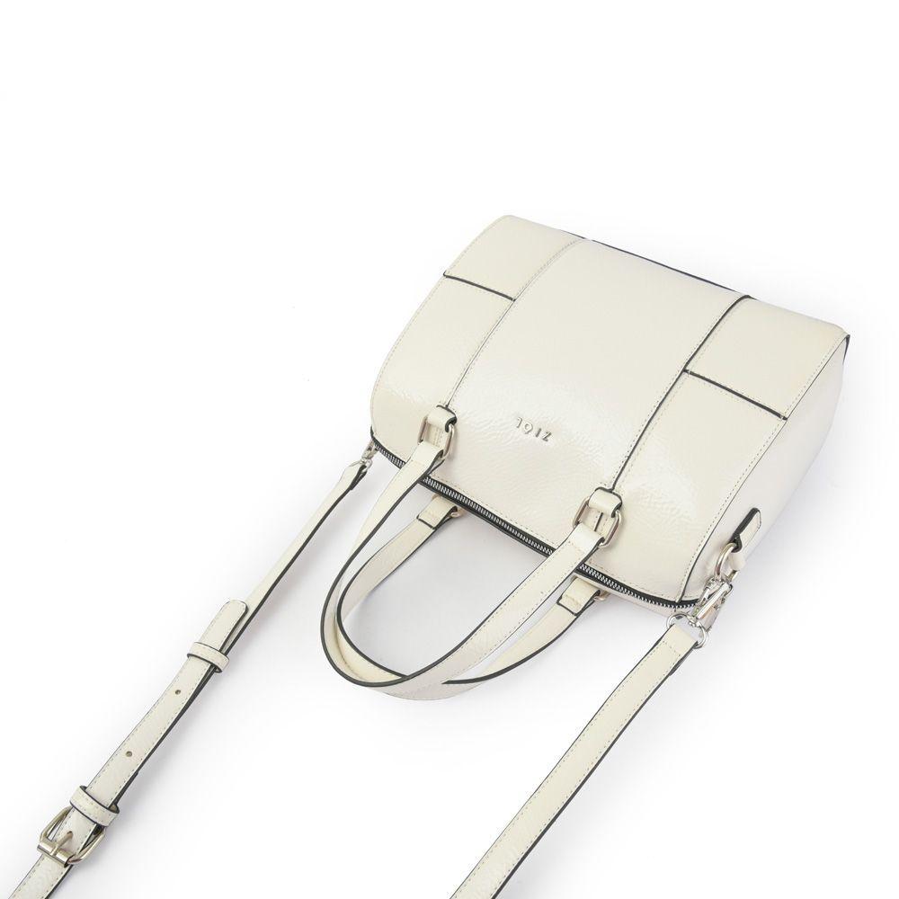 Baci Carteras Dos Asas Baul Mediana Blanco Crudo-4