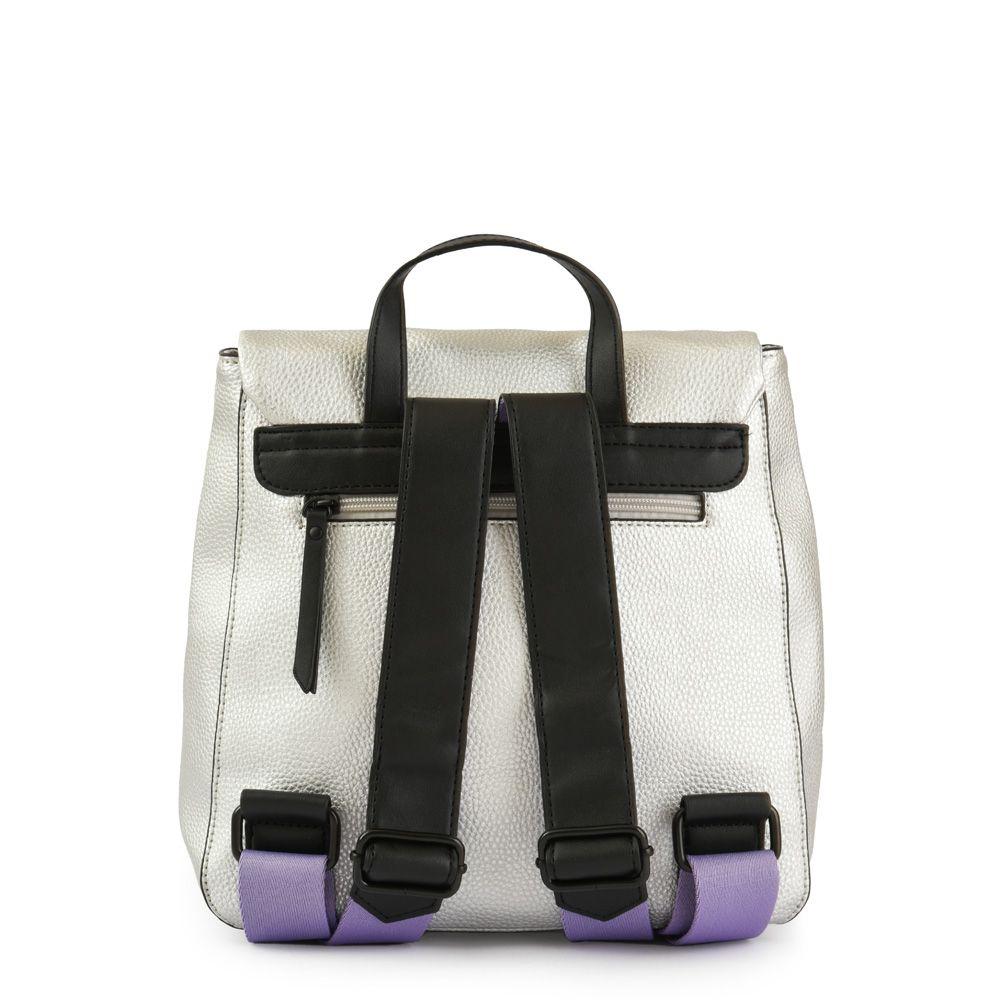Mochila con tapa mediana charlize plateado-2