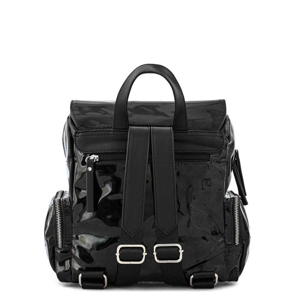 Mochila con tapa pequeña mila negro especial-2