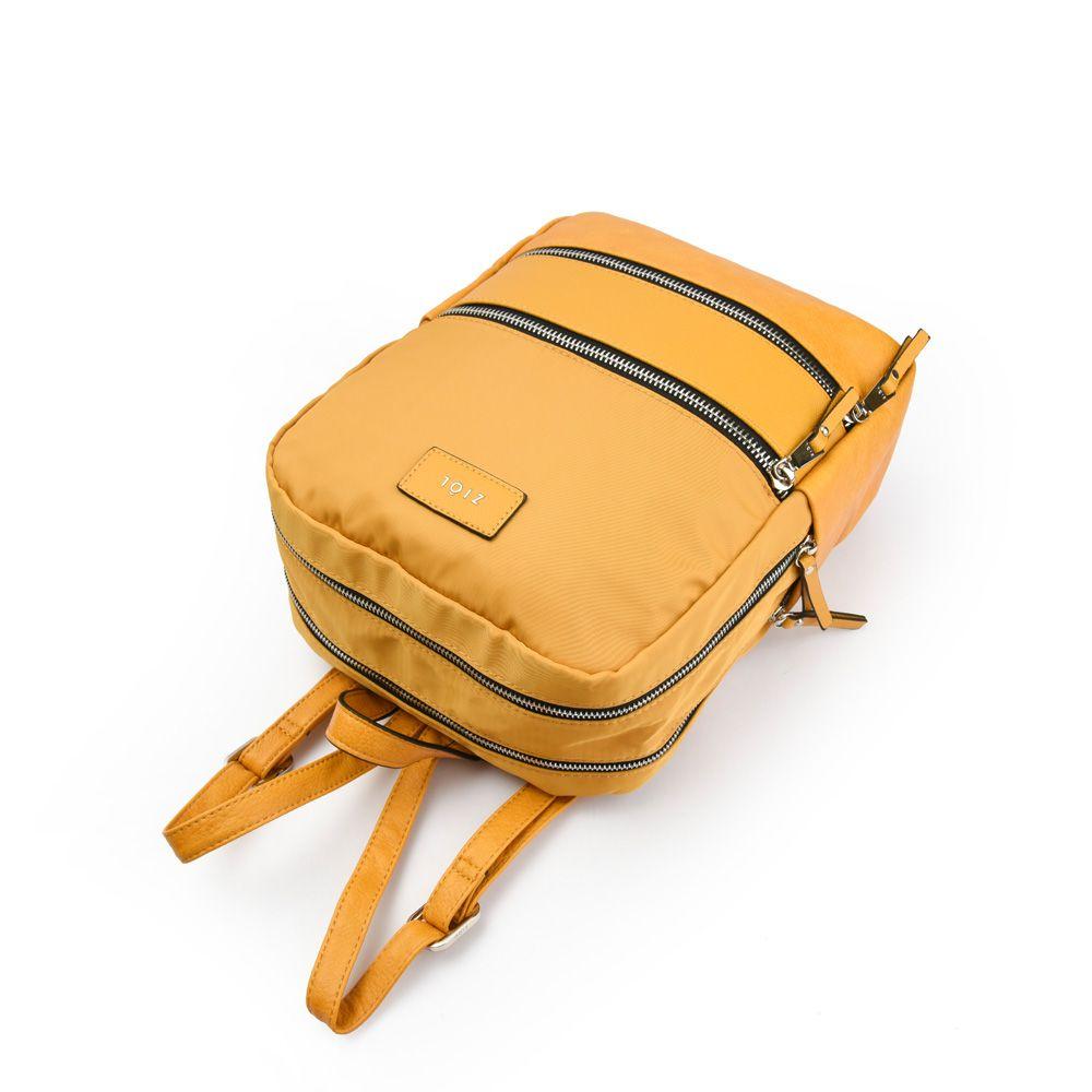 Mochila mediana yana mostaza-3