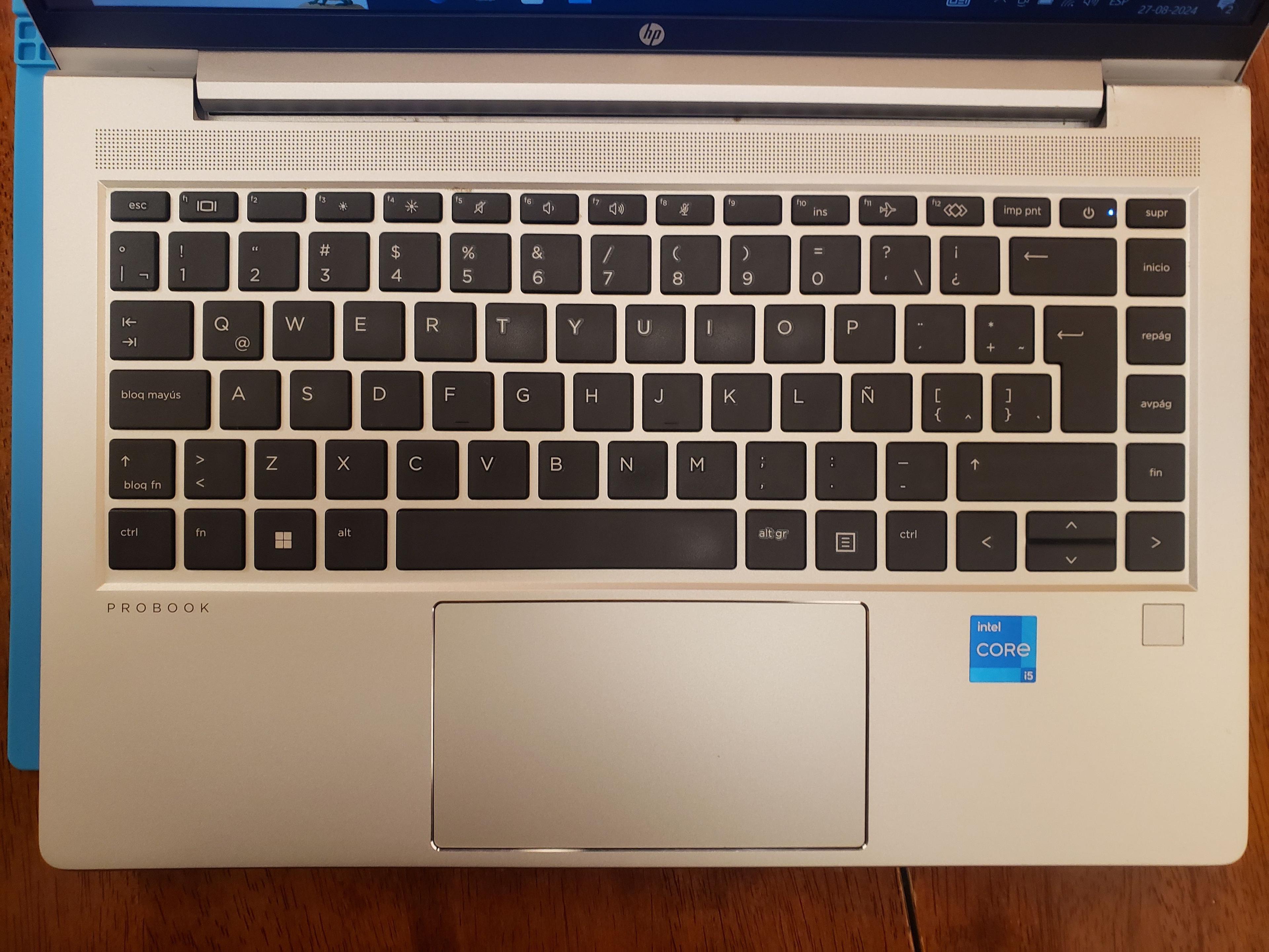 Notebook HP 440 G9 – Rendimiento y Potencia para Profesionales (Reacondicionado)-6