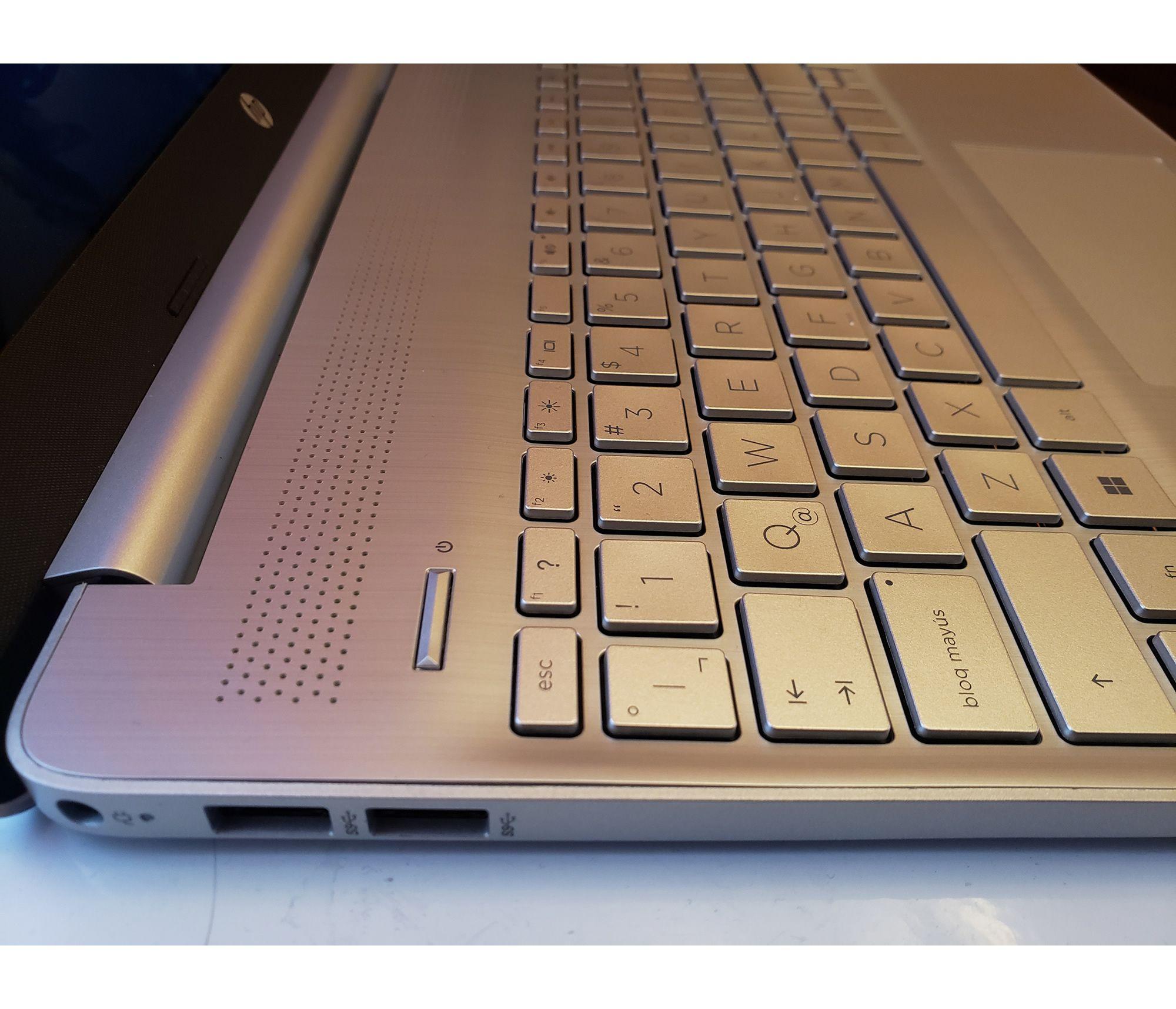 Notebook HP 15-dy2064la (Reacondicionado) – Rendimiento confiable a menor costo-6