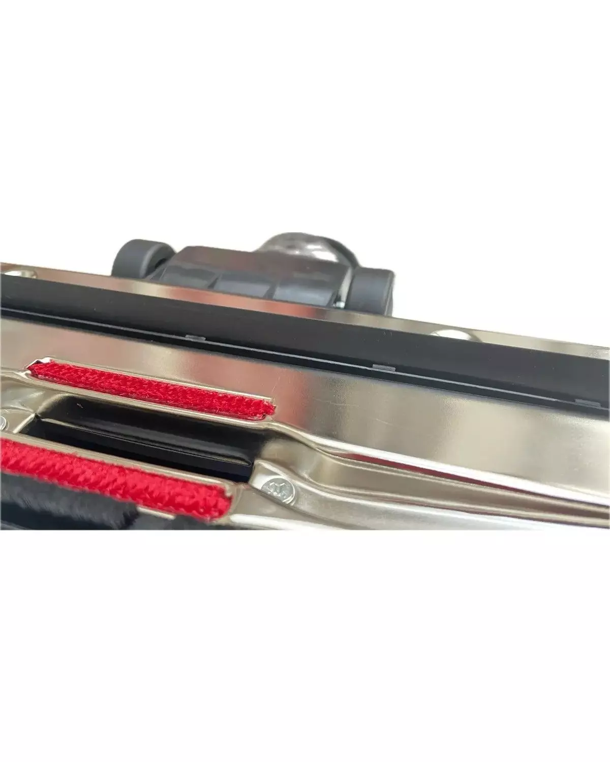Barre Alfombras Aspiradoras Universal 32mm A 38mm Con Ruedas-2