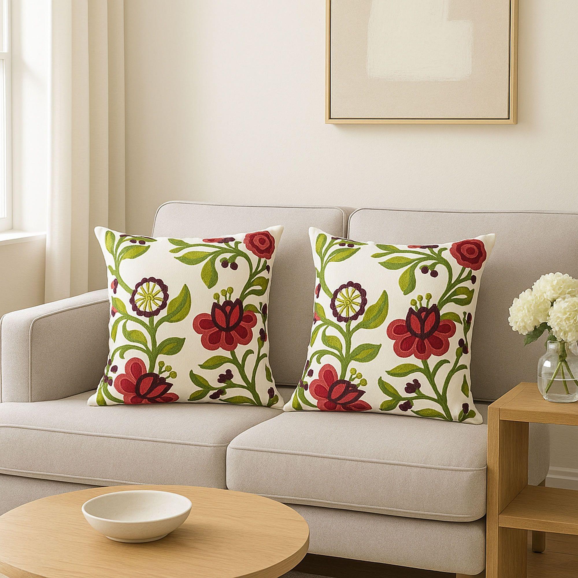 2 Fundas Bordadas - Flores rojas-3