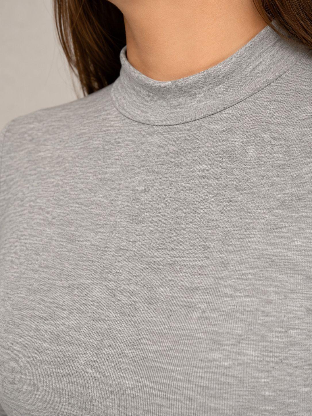 Polera basica manga larga con cuello alto-1