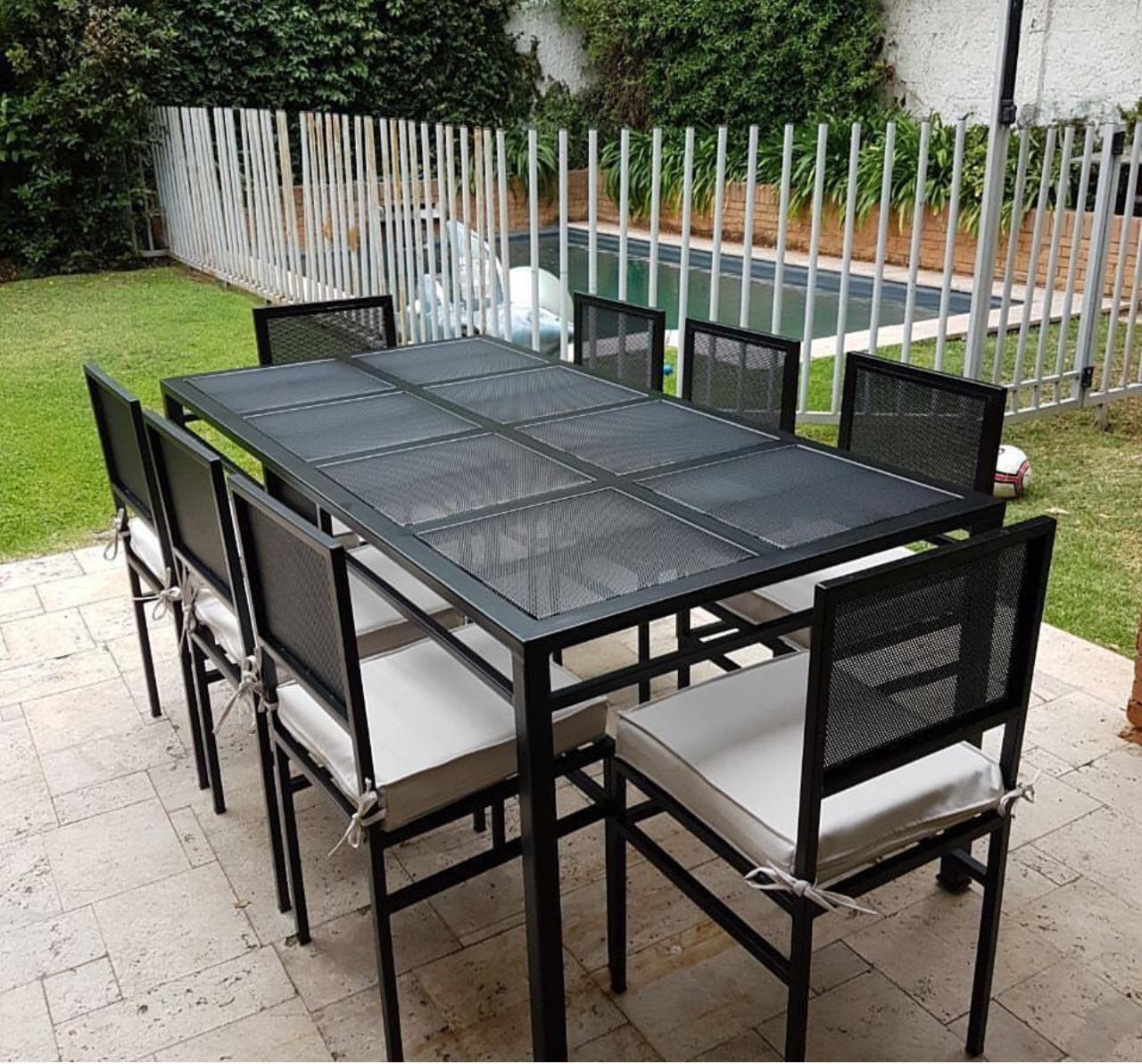 Comedor 8 sillas 8 cuadros malla perforada-2