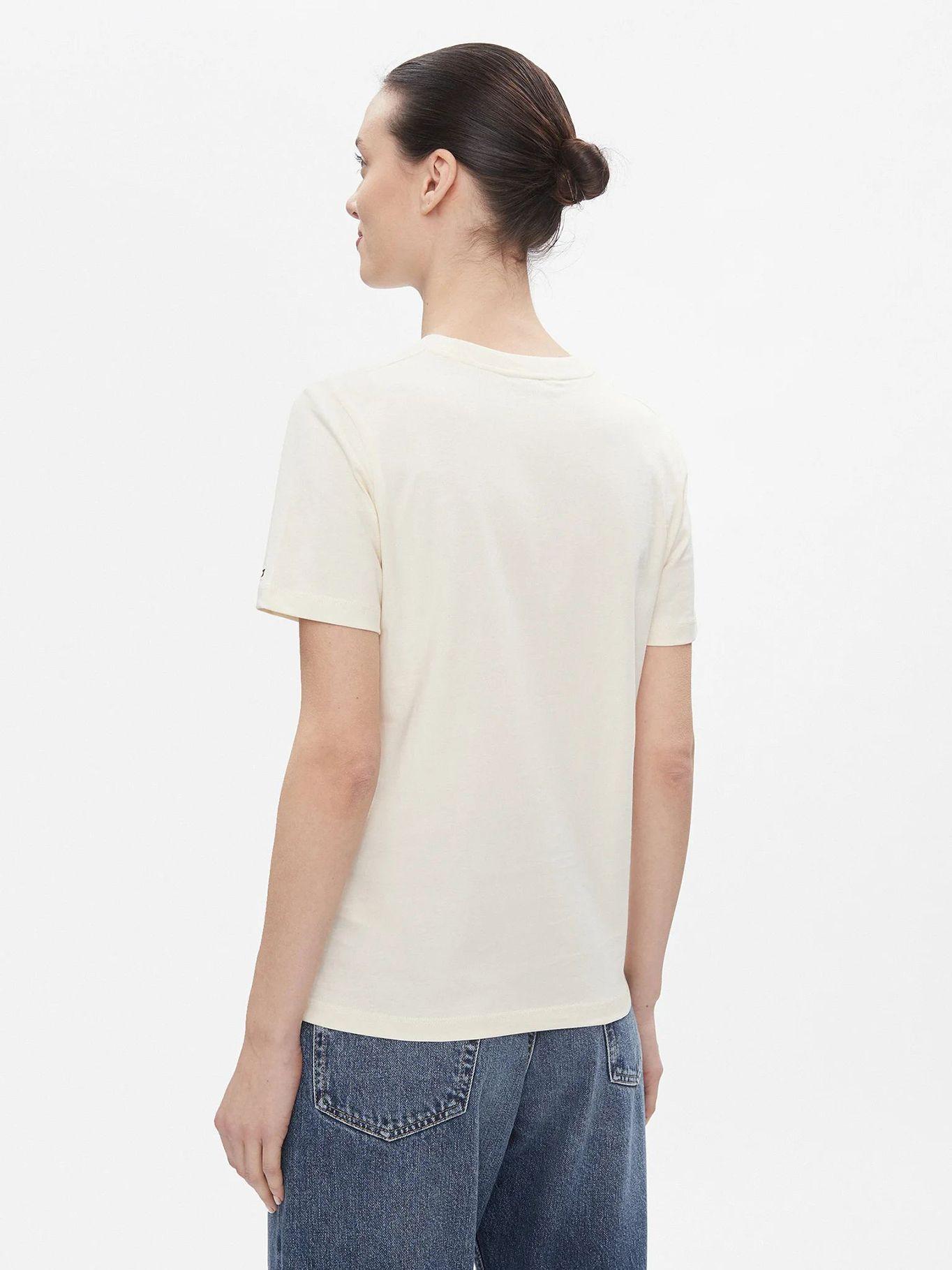 POLERA REGULAR FIT LOGO CREST BLANCO TOMMY HILFIGER-2