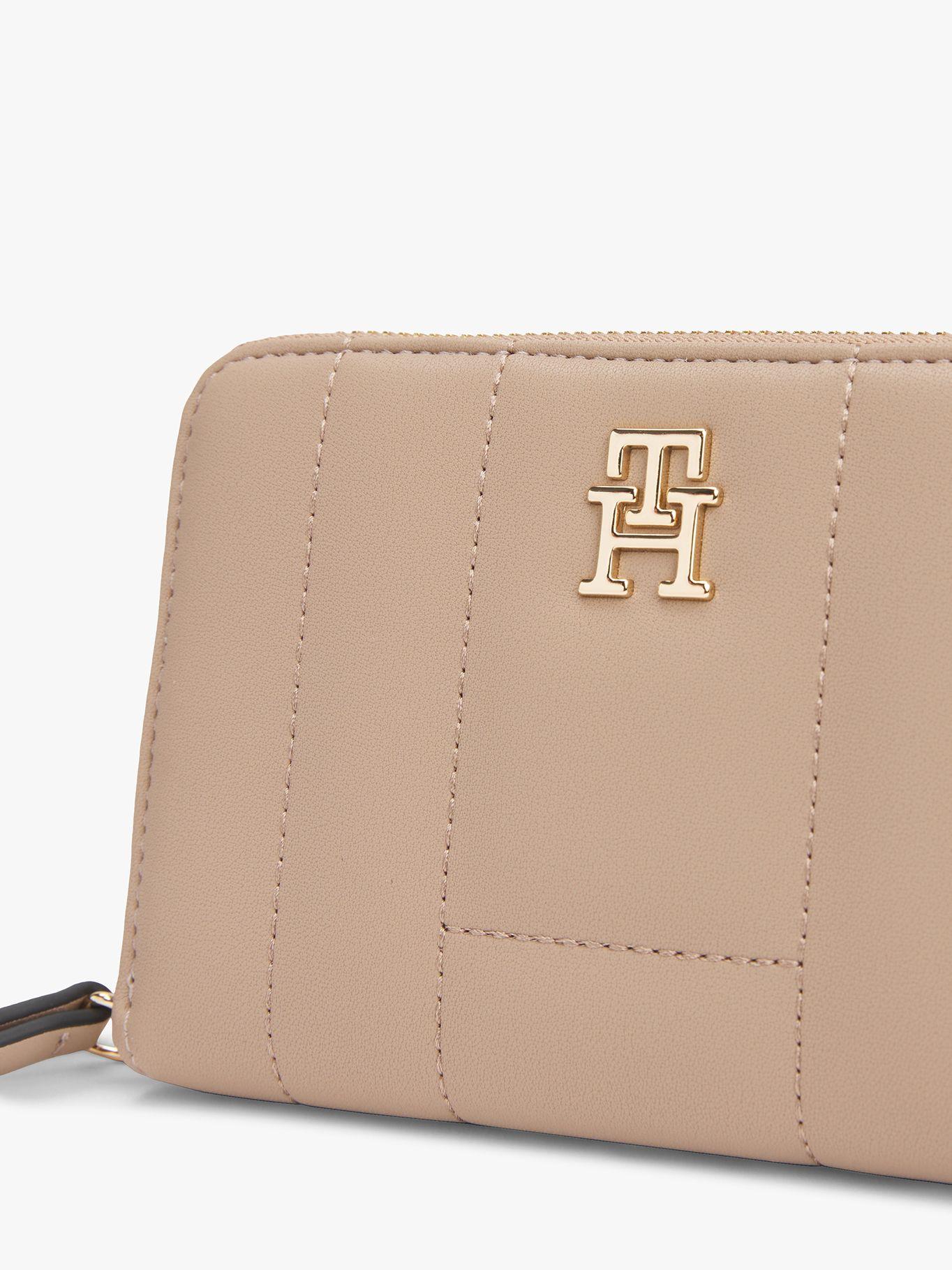 Billetera Feminine Acolchada Beige Tommy Hilfiger-3