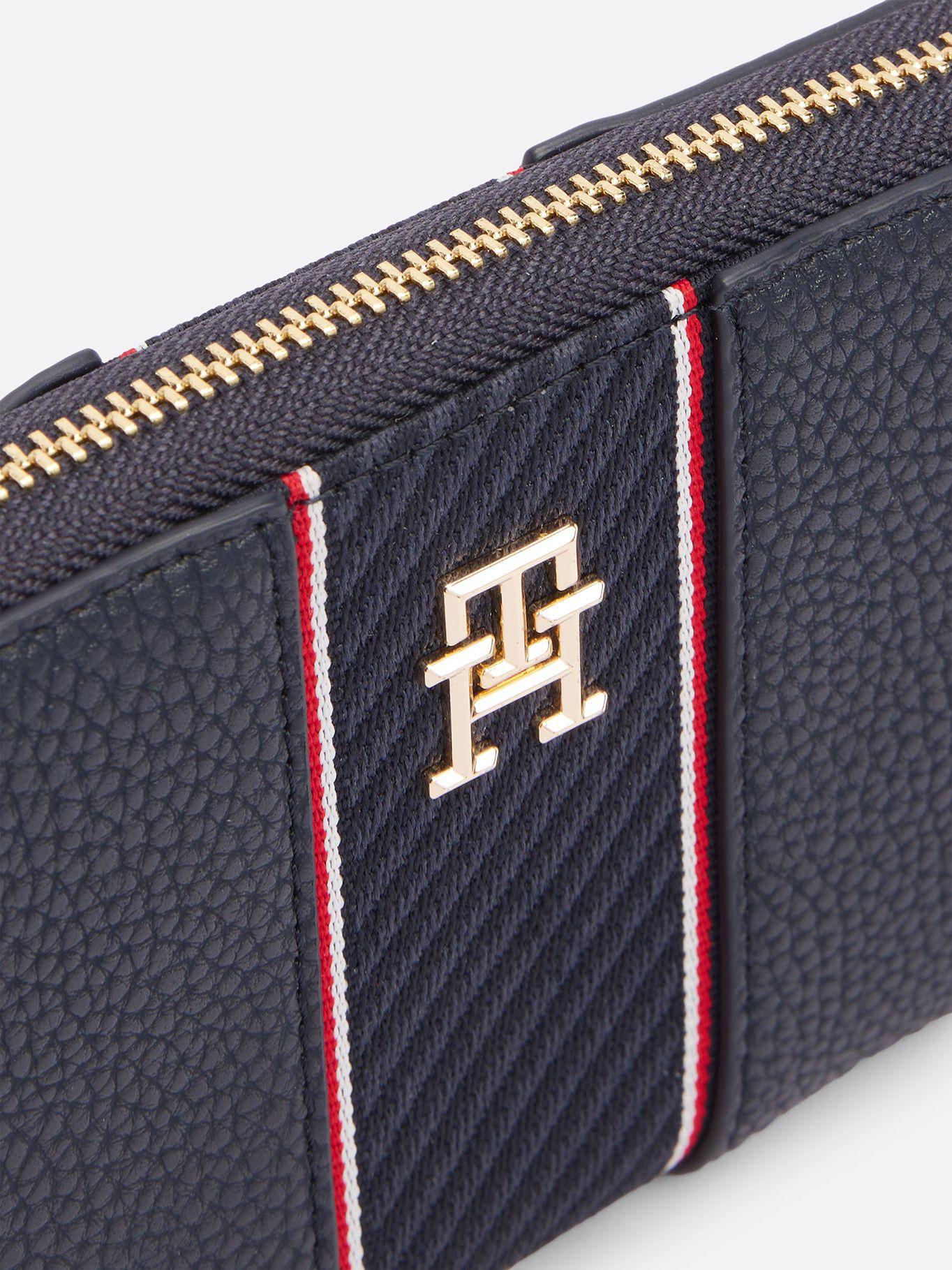 Billetera Legacy Con Acabado Granulado Azul Tommy Hilfiger-3