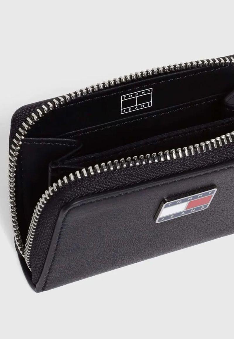 Billetera Pillow Con Logo Negro Tommy Jeans-2