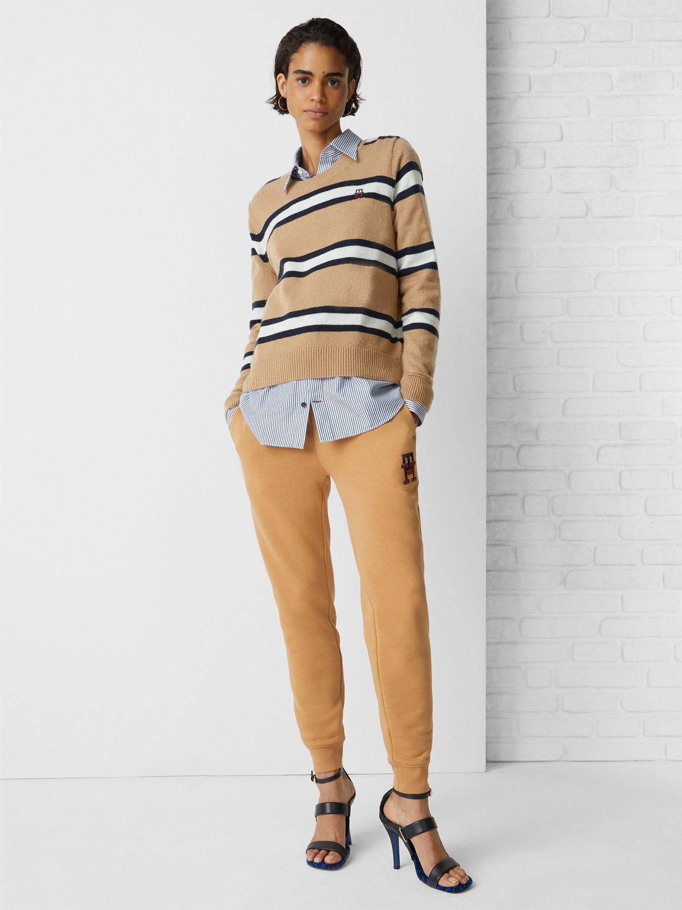 Sweater De Lana Stripe Logo Café Tommy Hilfiger-1