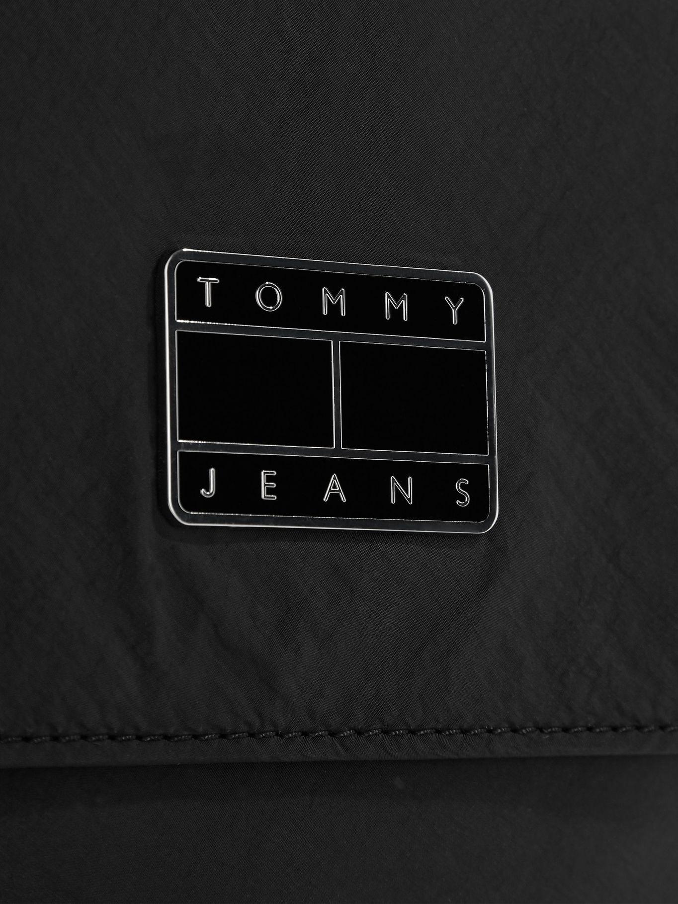 Crossover Flap Casual Con  Logo Negro Tommy Hilfiger-3