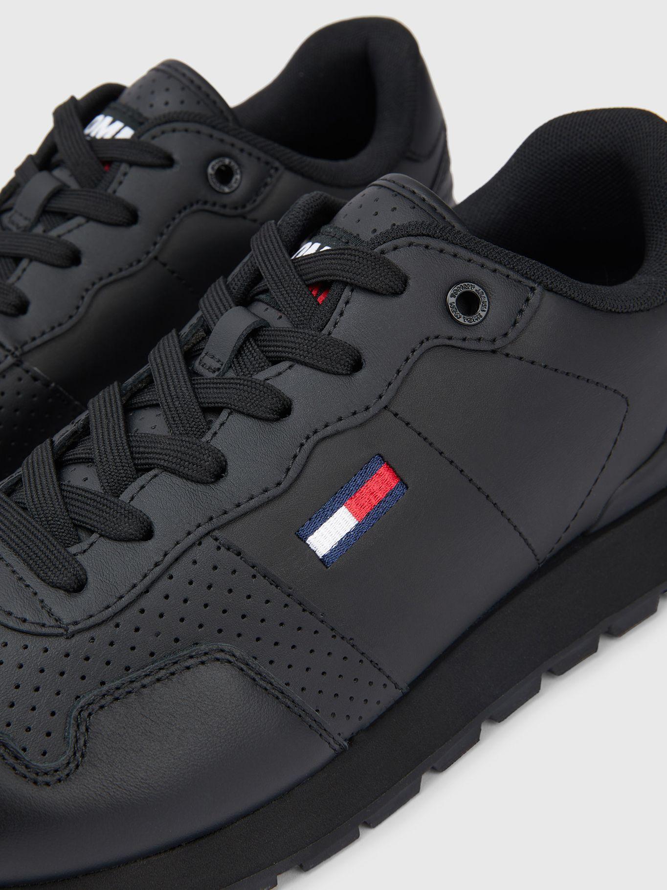 Zapatillas Lifestyle Con Logo Negro Tommy Hilfiger-3