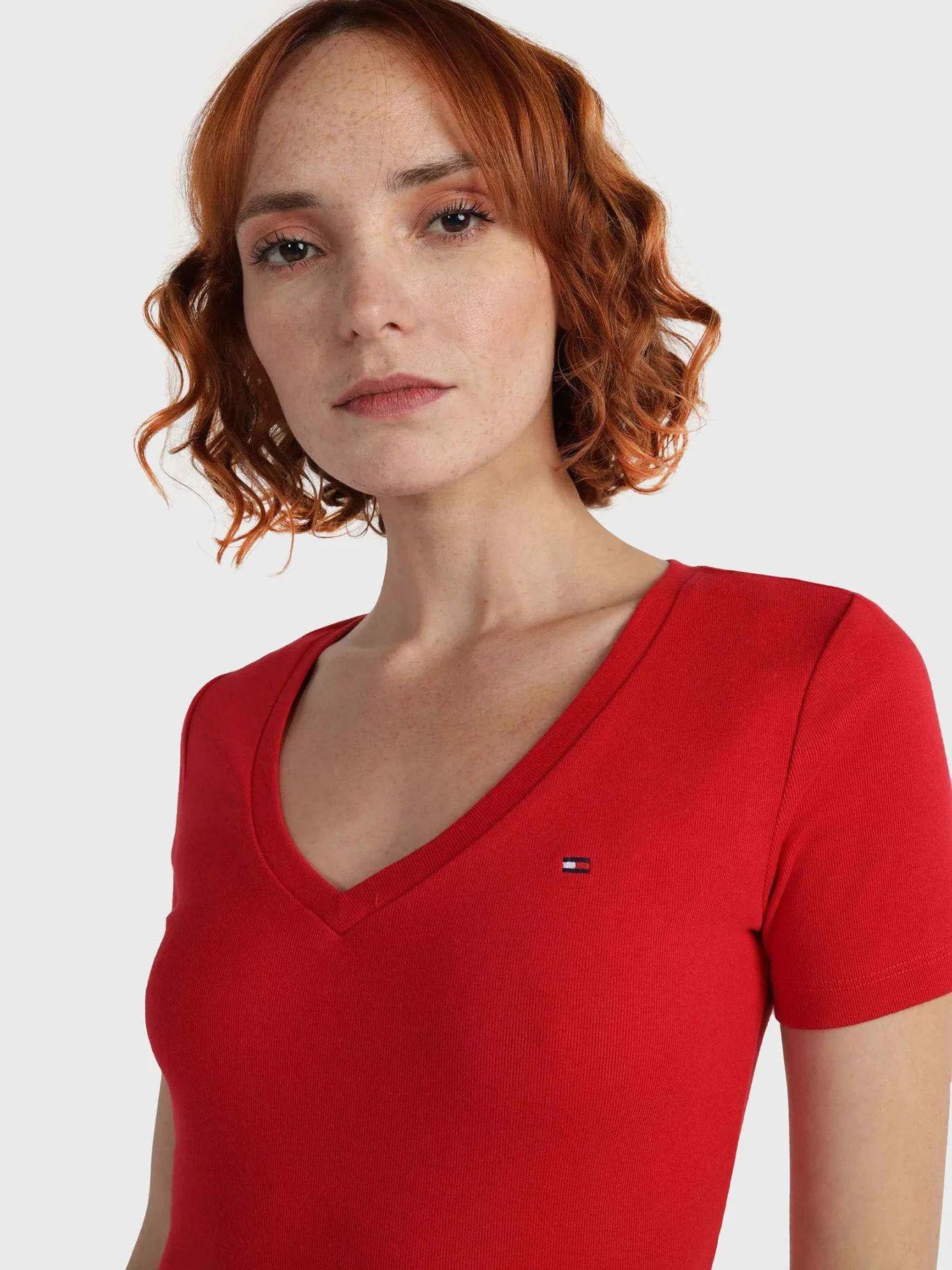 Polera Essential V-Neck Rojo Tommy Hilfiger-4