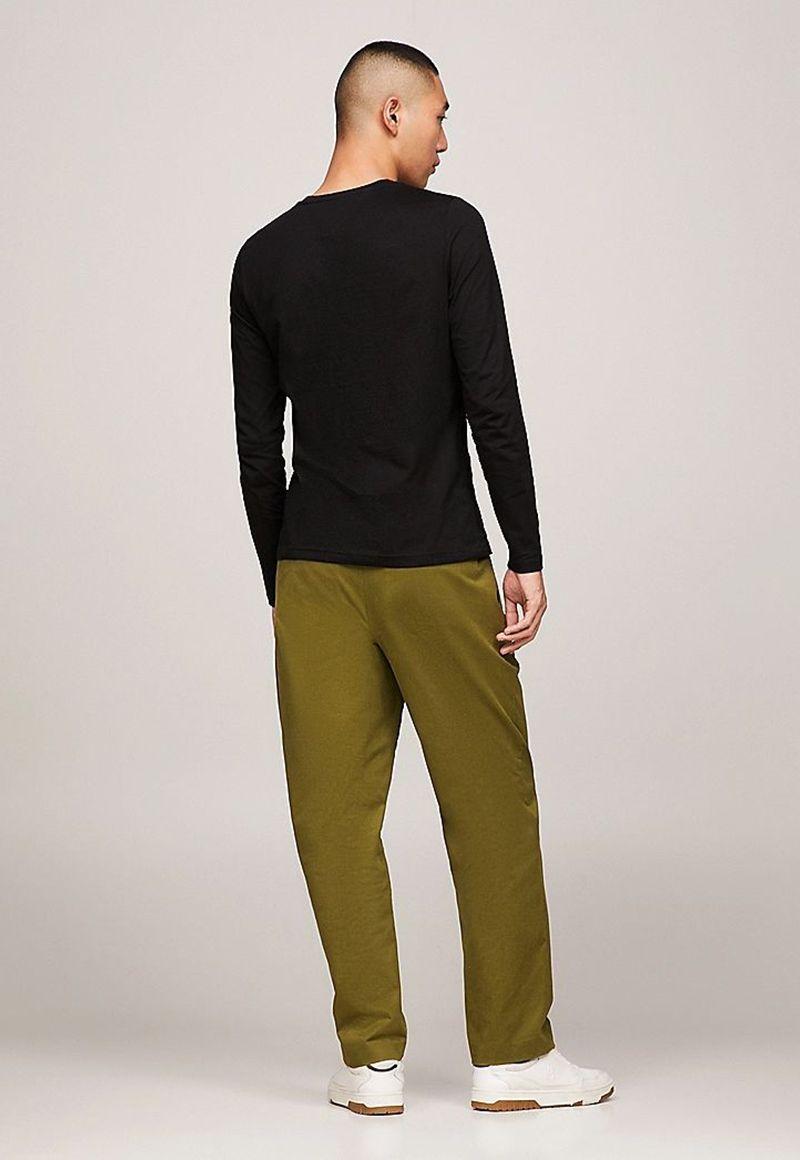 Polera Essential Flag Logo Negro Tommy Hilfiger-2