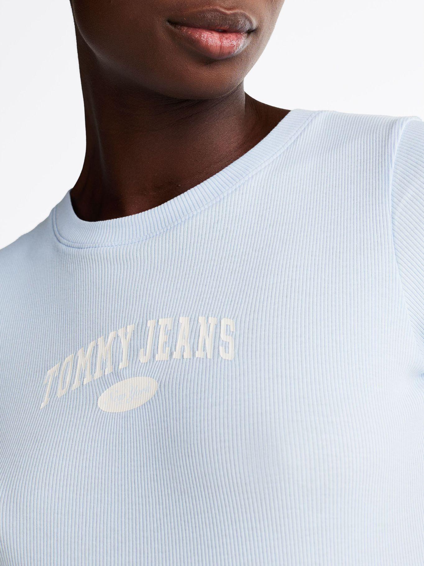 Polera Varsity Acanalada Slim Fit Celeste Tommy Jeans-3