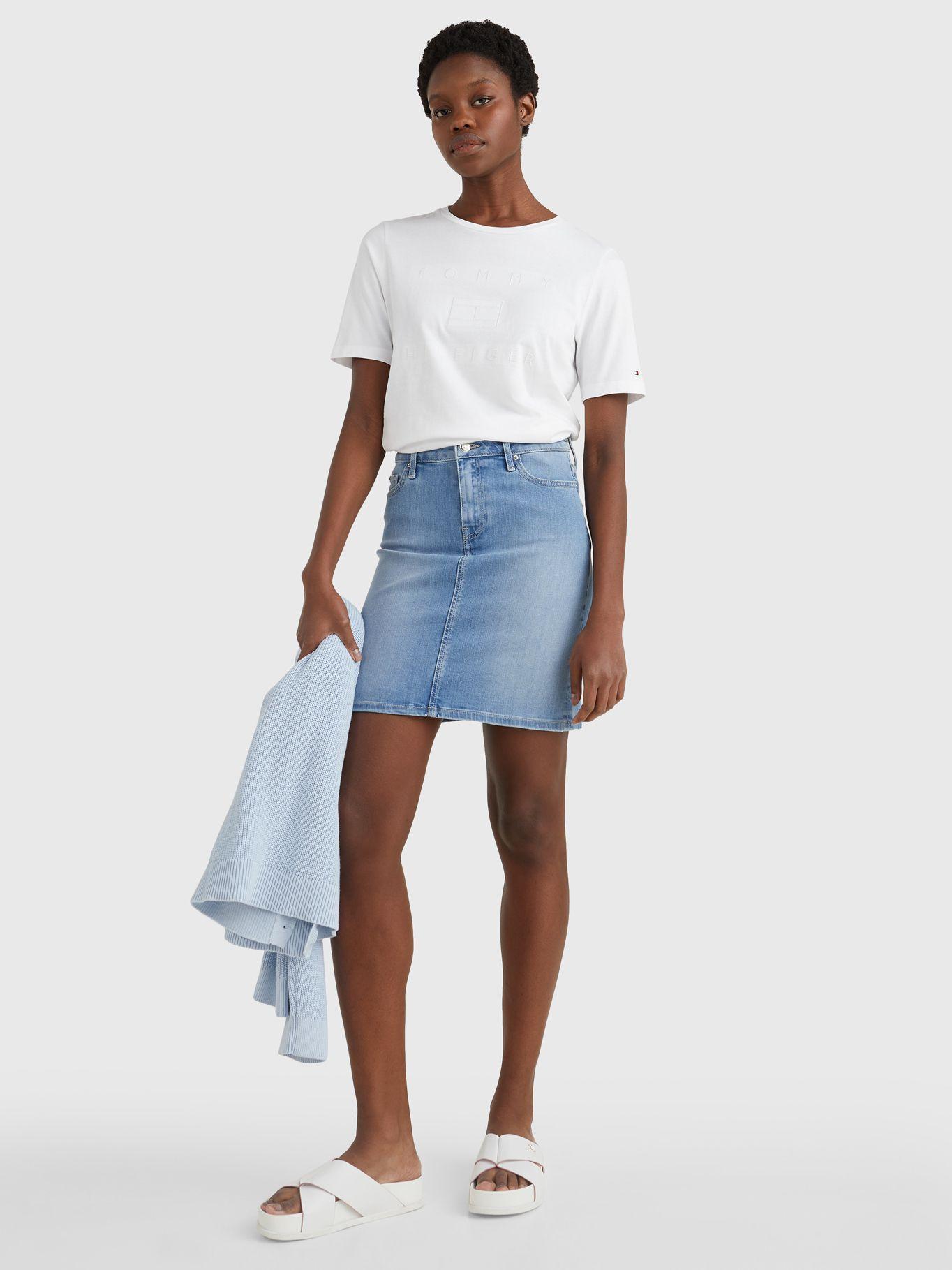 Polera Logo Metalizado Blanco Tommy Hilfiger JN2-0