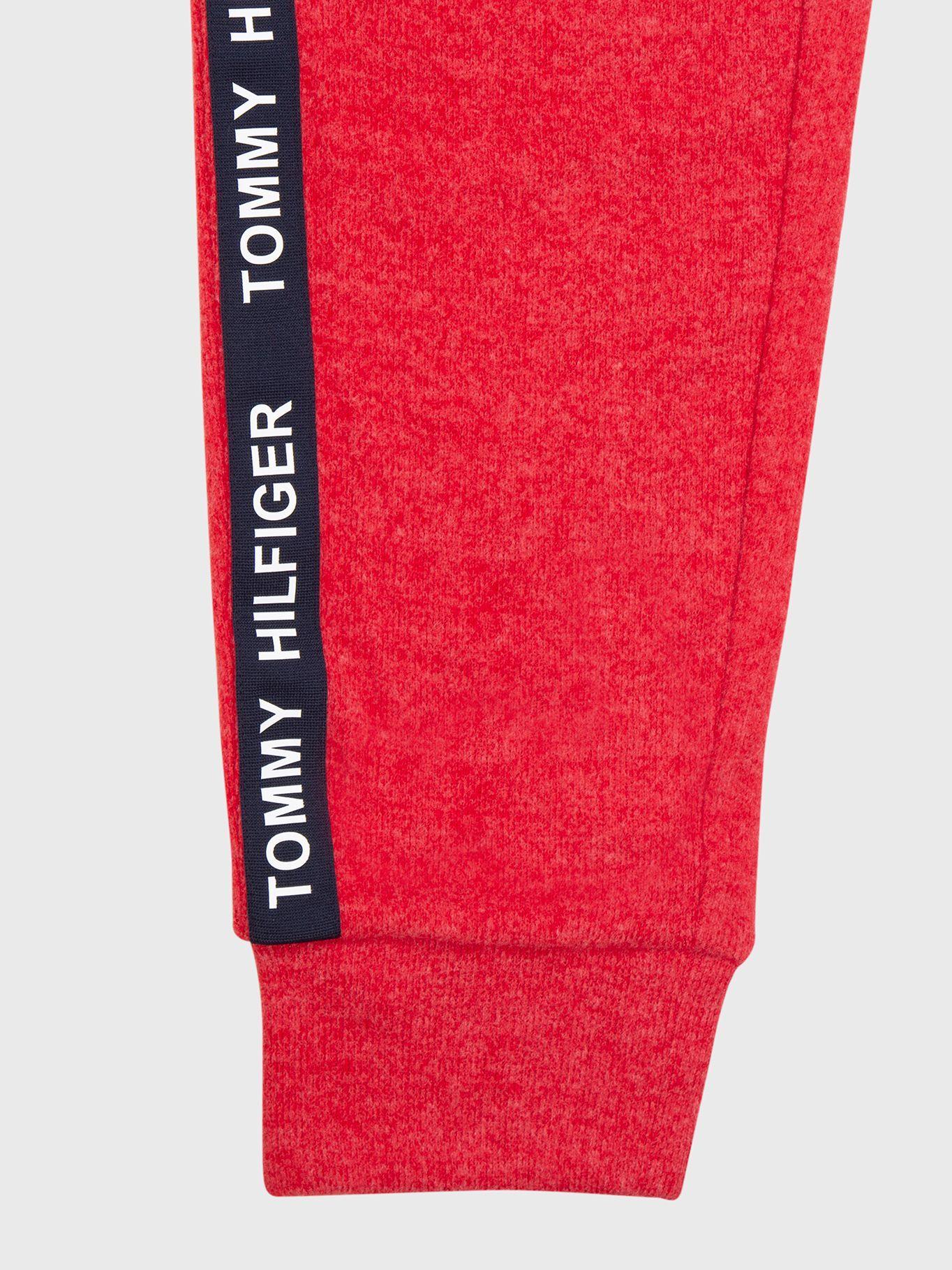 Joggers Essential Logo Rojo Tommy Hilfiger-3