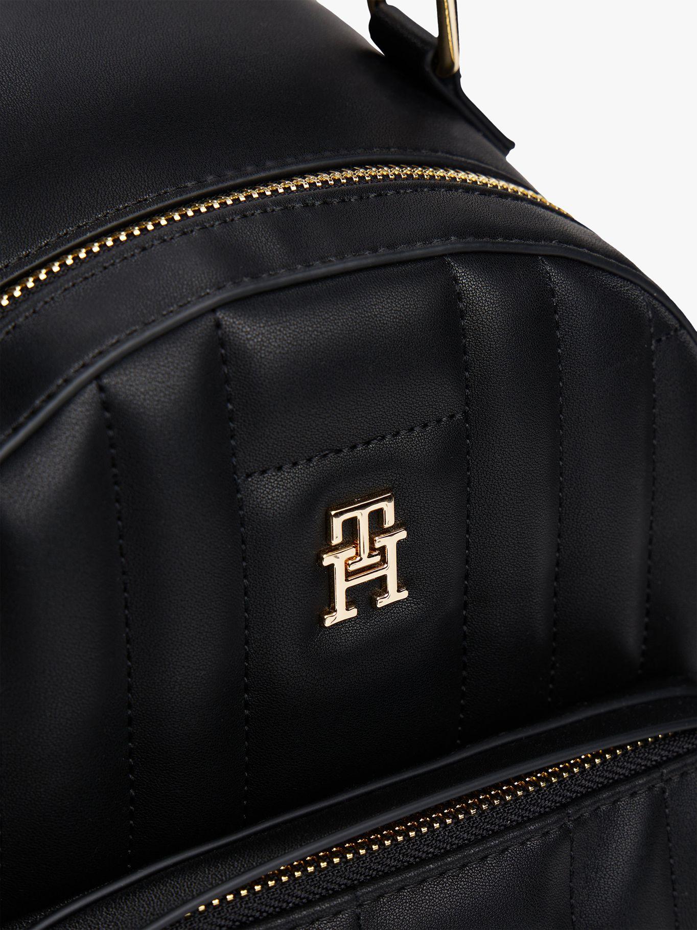 Mochila Acolchada Monogram Negro Tommy Hilfiger-4