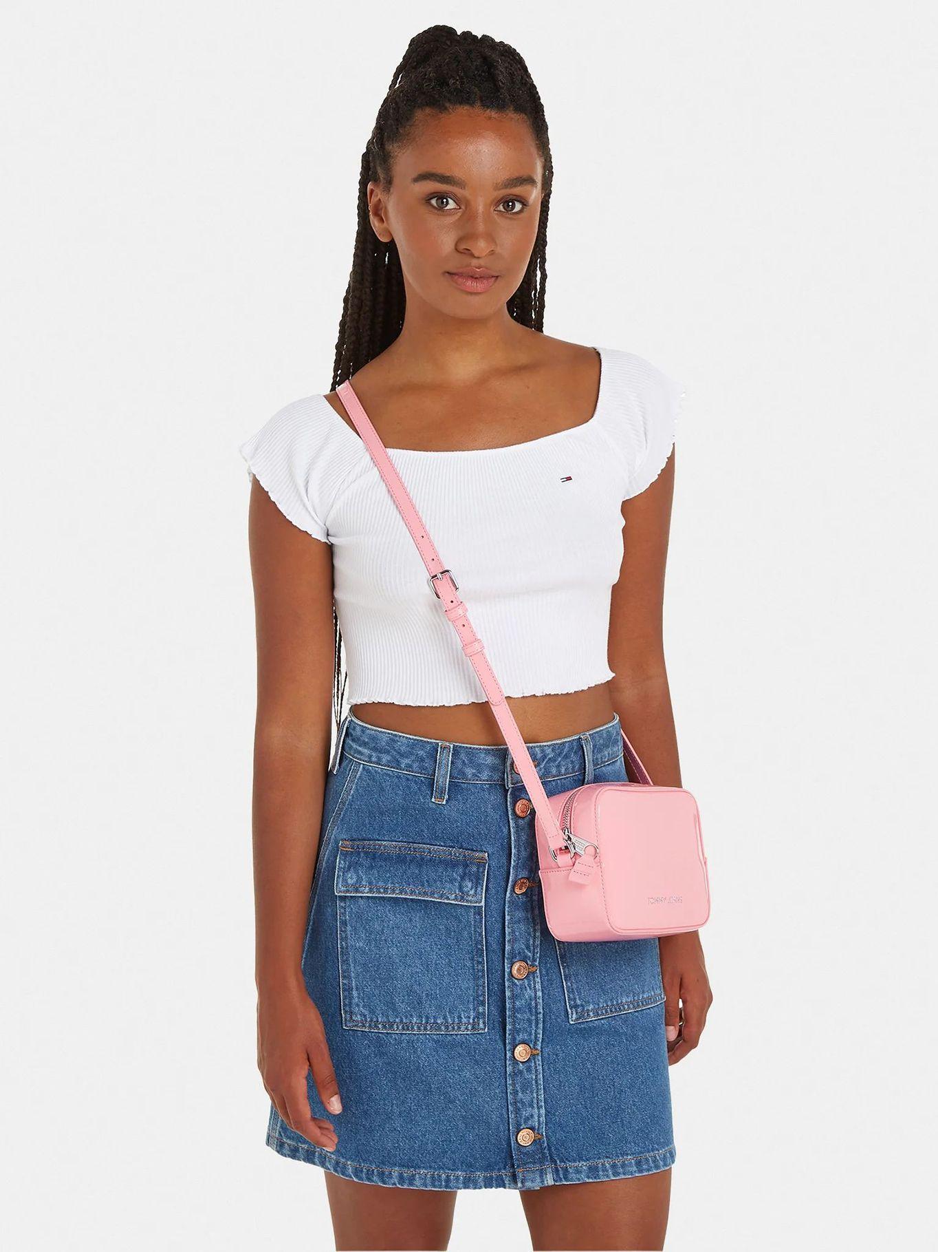 Bandolera Essential De Charol Rosado Tommy Hilfiger-1