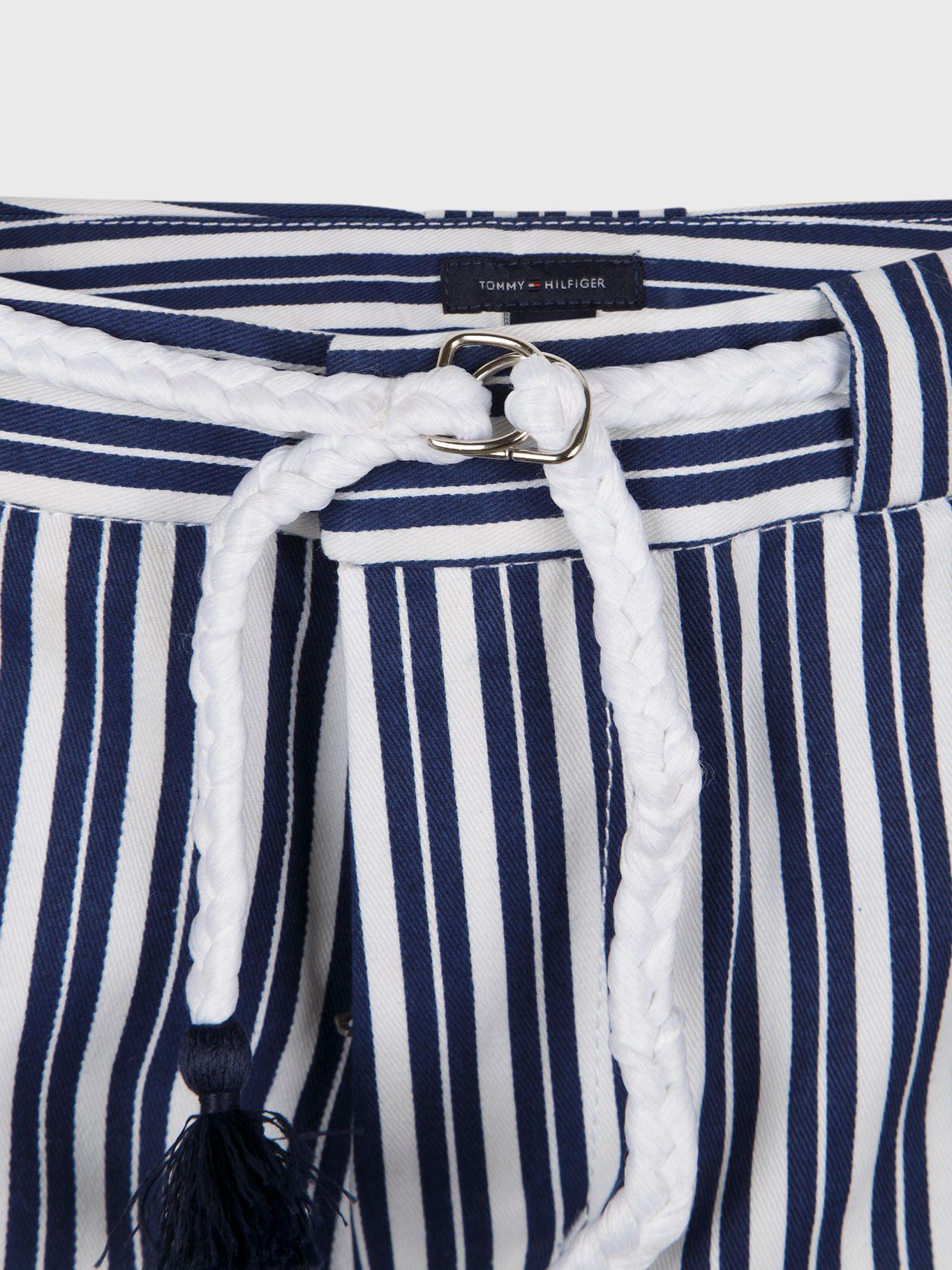 Short Stripe con Cinturón Azul Tommy Hilfiger A2-3