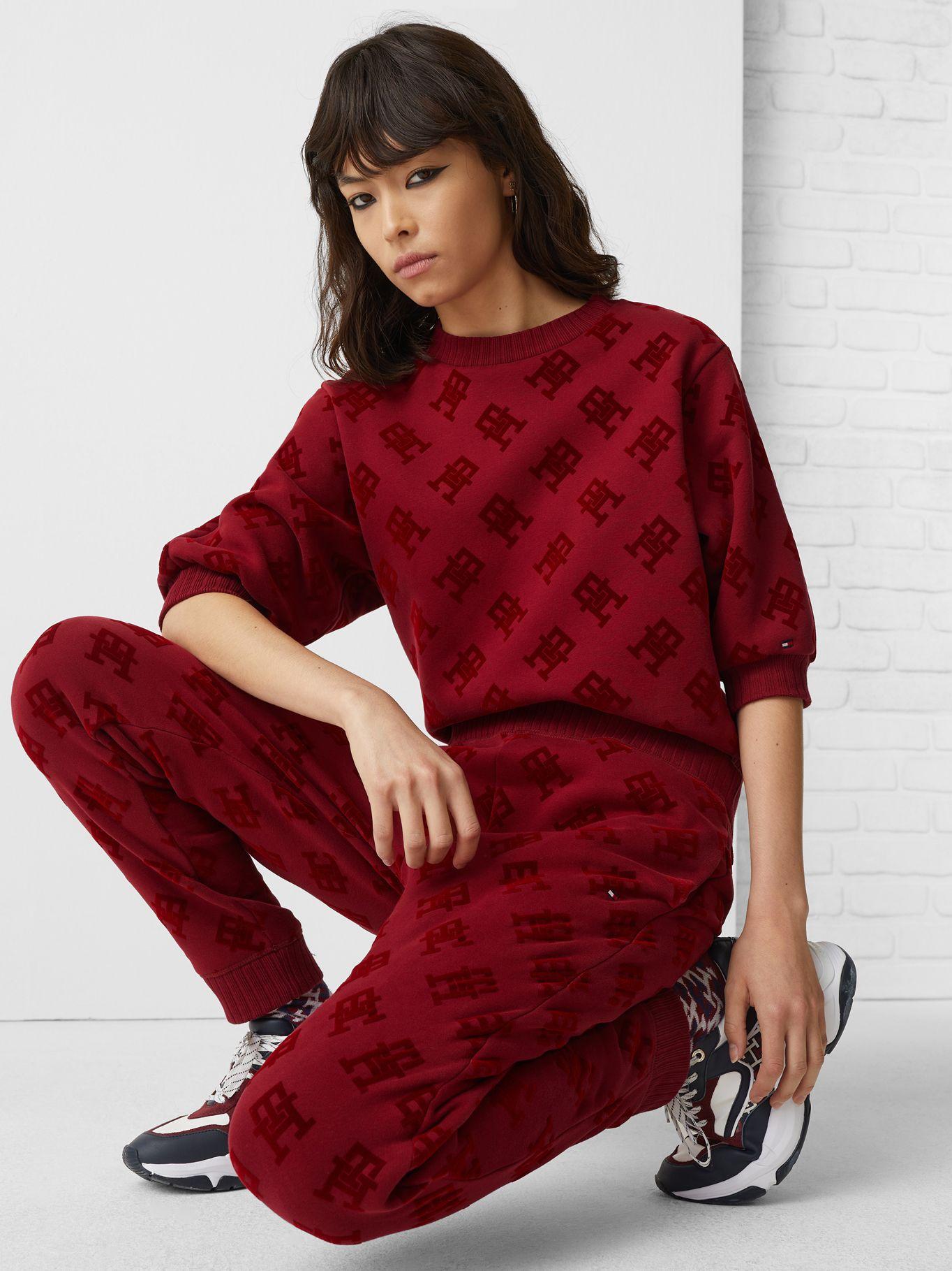 Joggers Monogram Print Burdeo Tommy Hilfiger-4