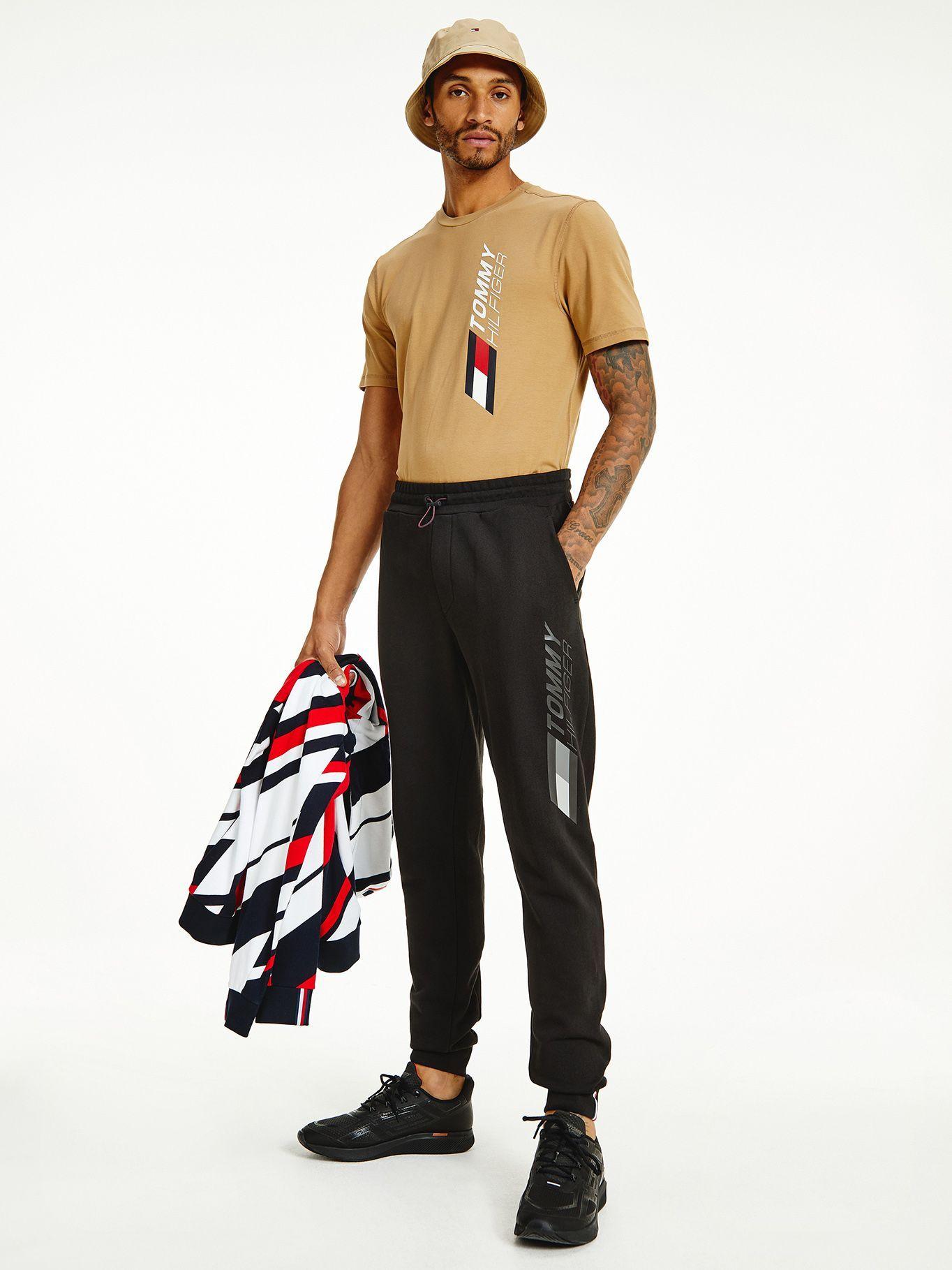Jogger Seasonal Graphic Negro Tommy Hilfiger F2-0