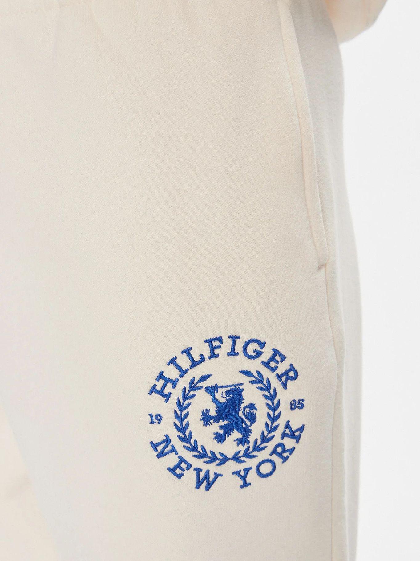 JOGGER LOGO MONOGRAM LATERAL BLANCO TOMMY HILFIGER-3