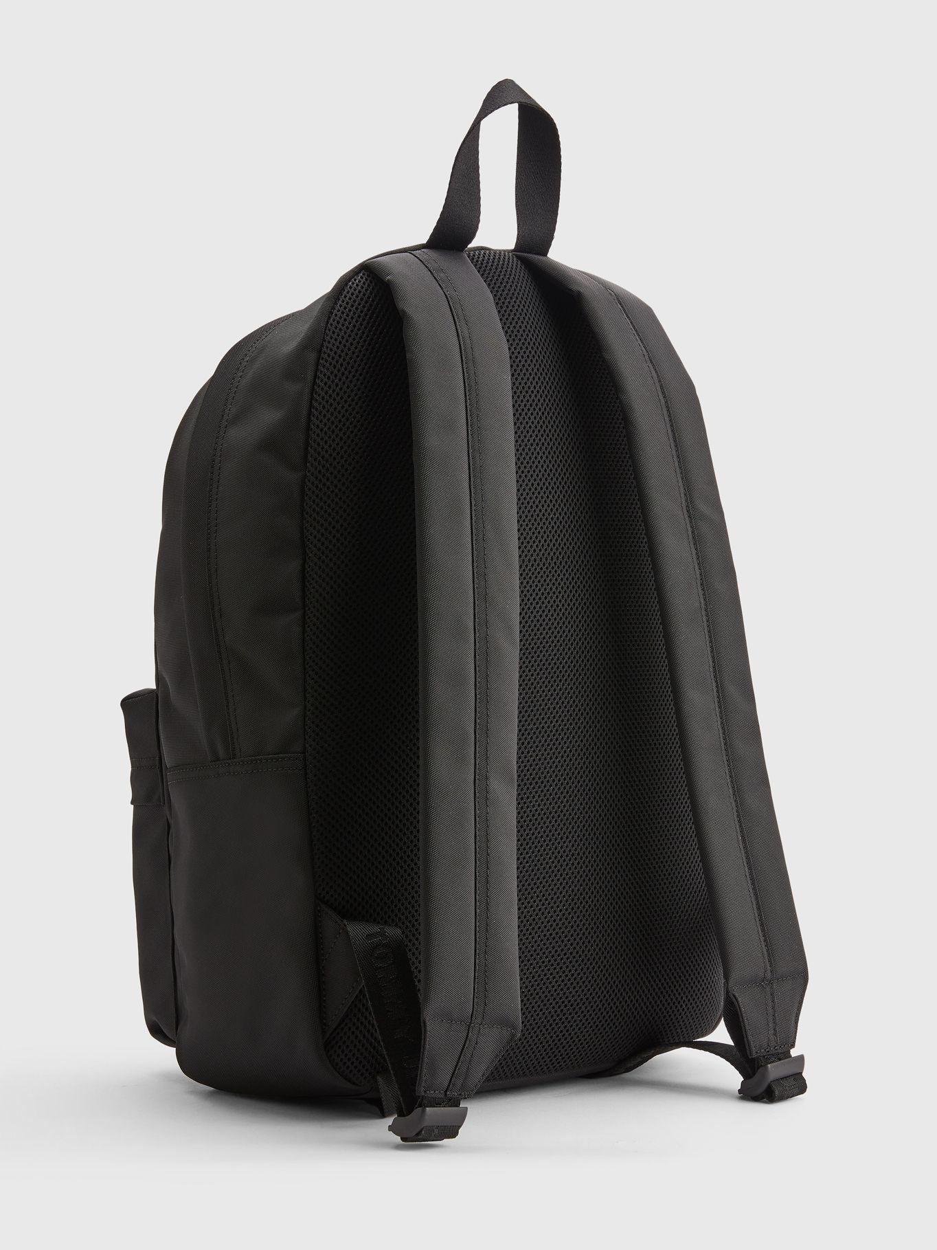 Mochila Essential Logo Negro Tommy Hilfiger-1