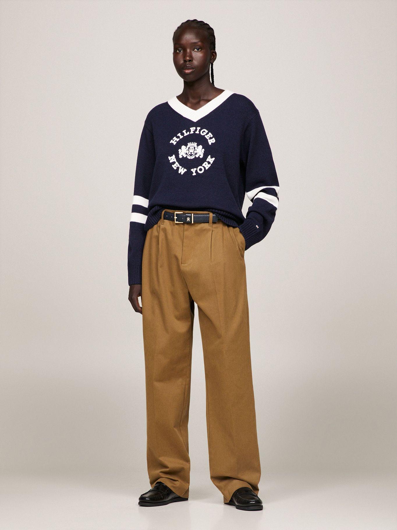 Sweater College Cuello V Azul Tommy Hilfiger-1