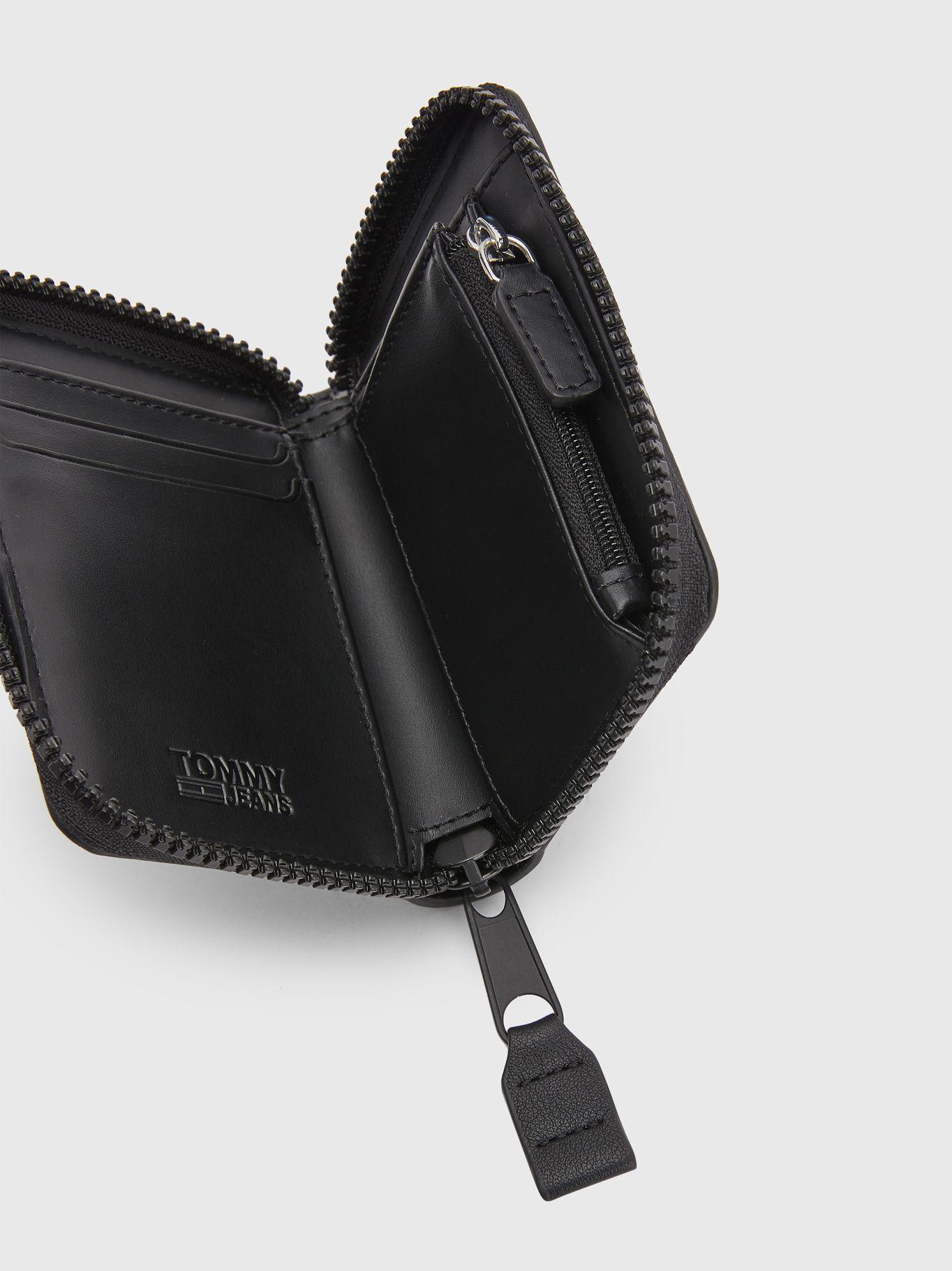 Billetera Femme Essential Small Negro Tommy Hilfiger-2