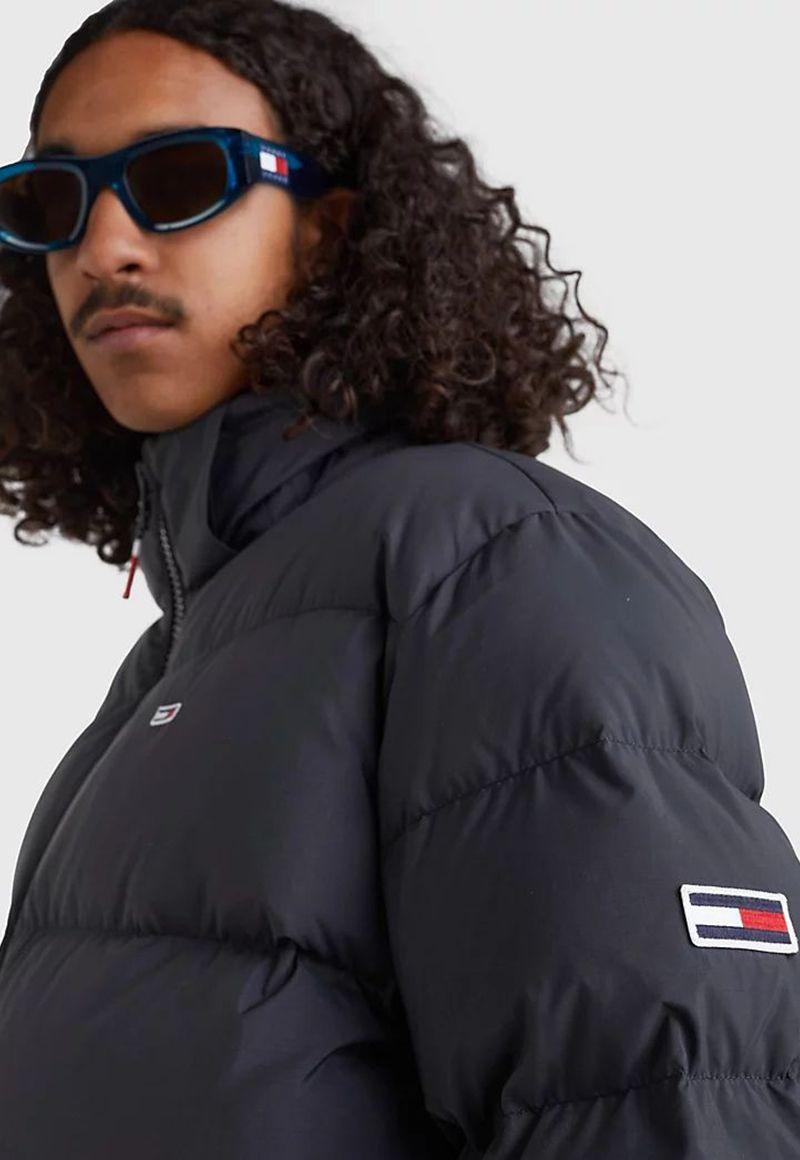 Parka Essential Down Con Logo Negro Tommy Jeans-3
