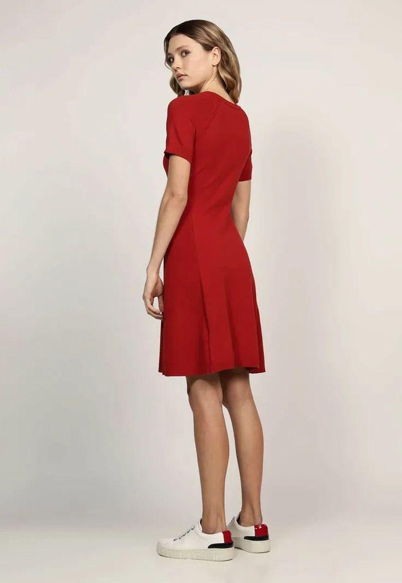 Vestido Corte Evasé Con Logo Rojo Tommy Hilfiger-1