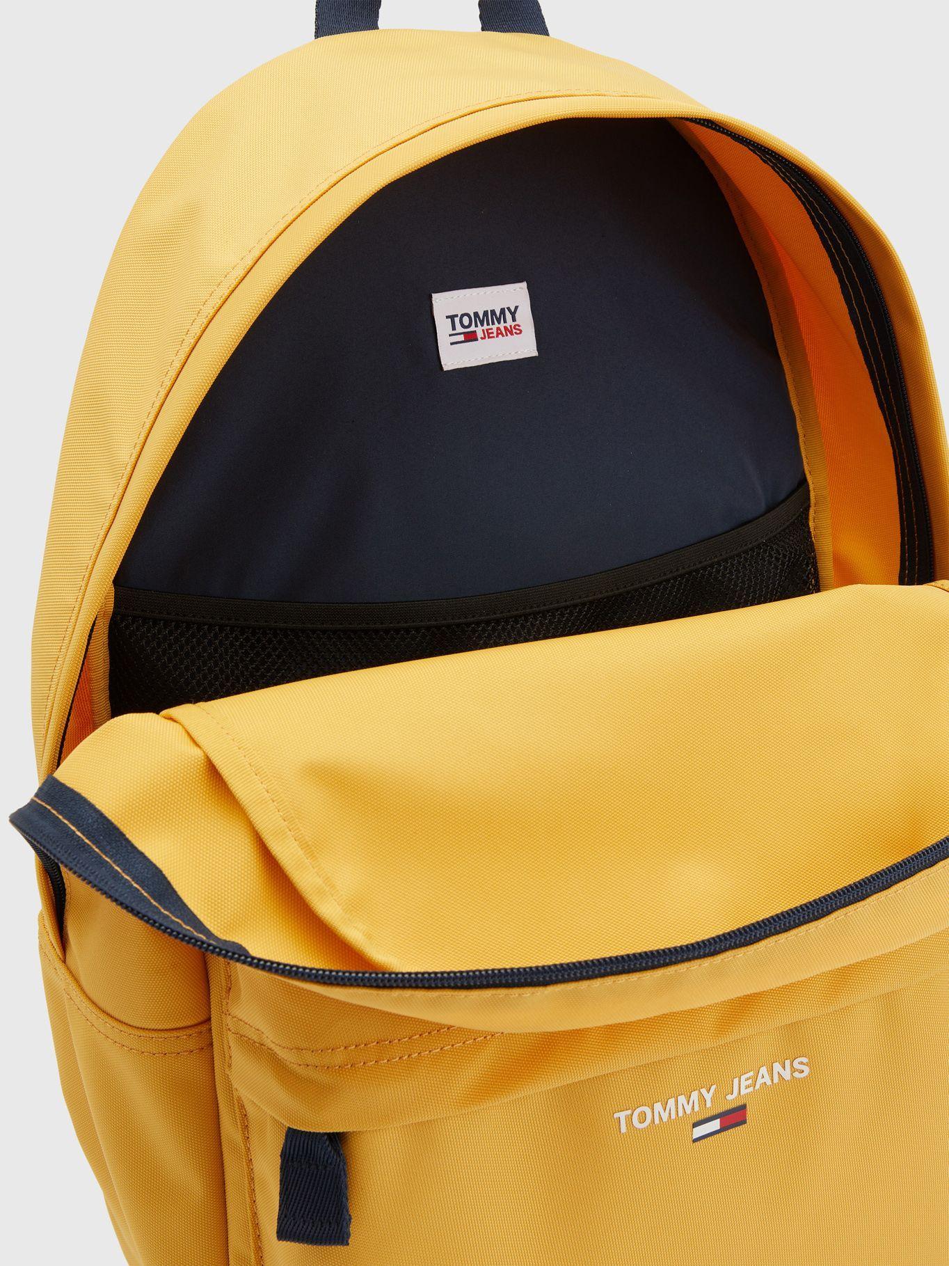 Mochila Essential Logo Amarillo Tommy Hilfiger-3