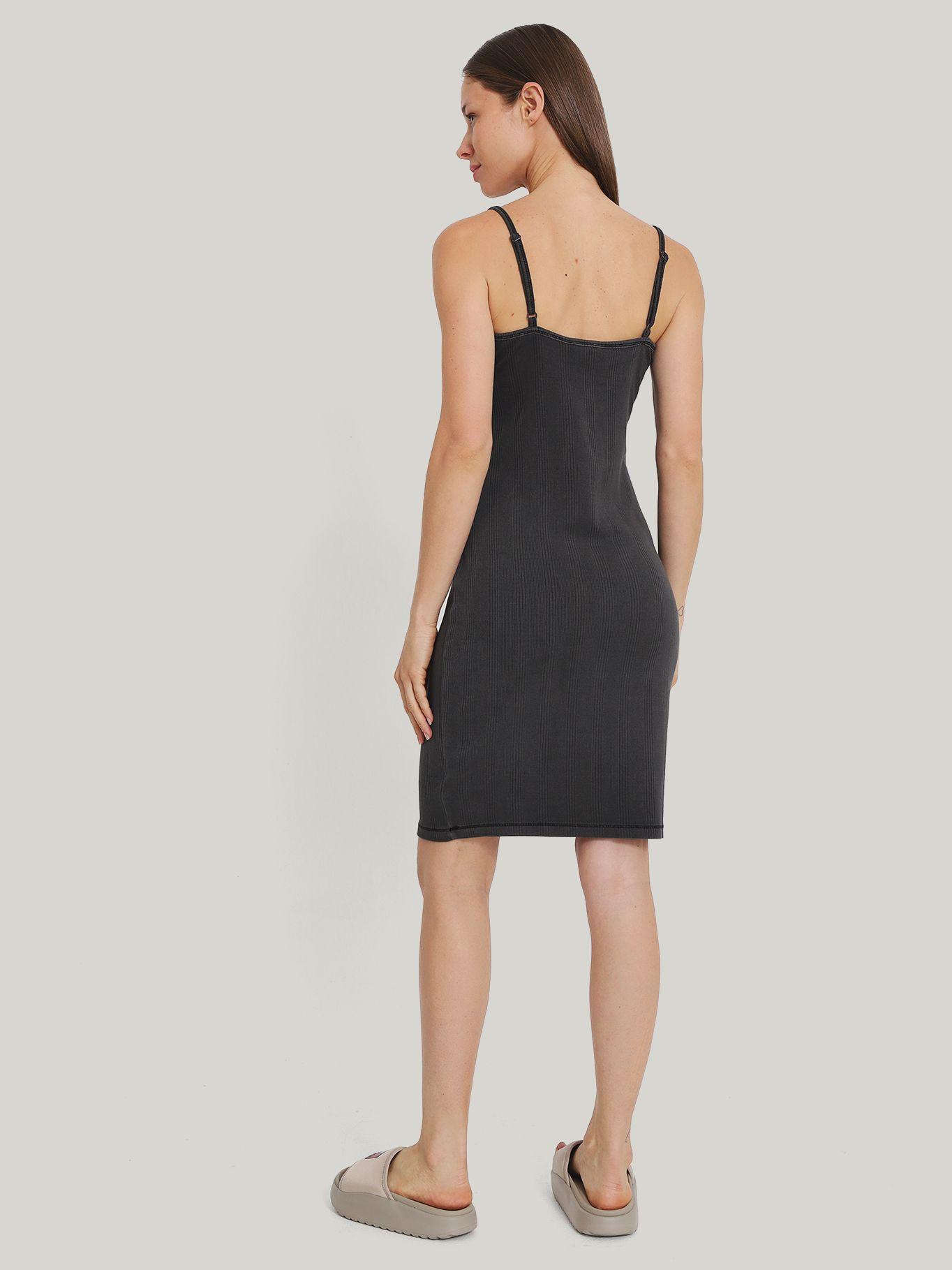 Vestido Strappy Con Logo Negro Tommy Jeans-2