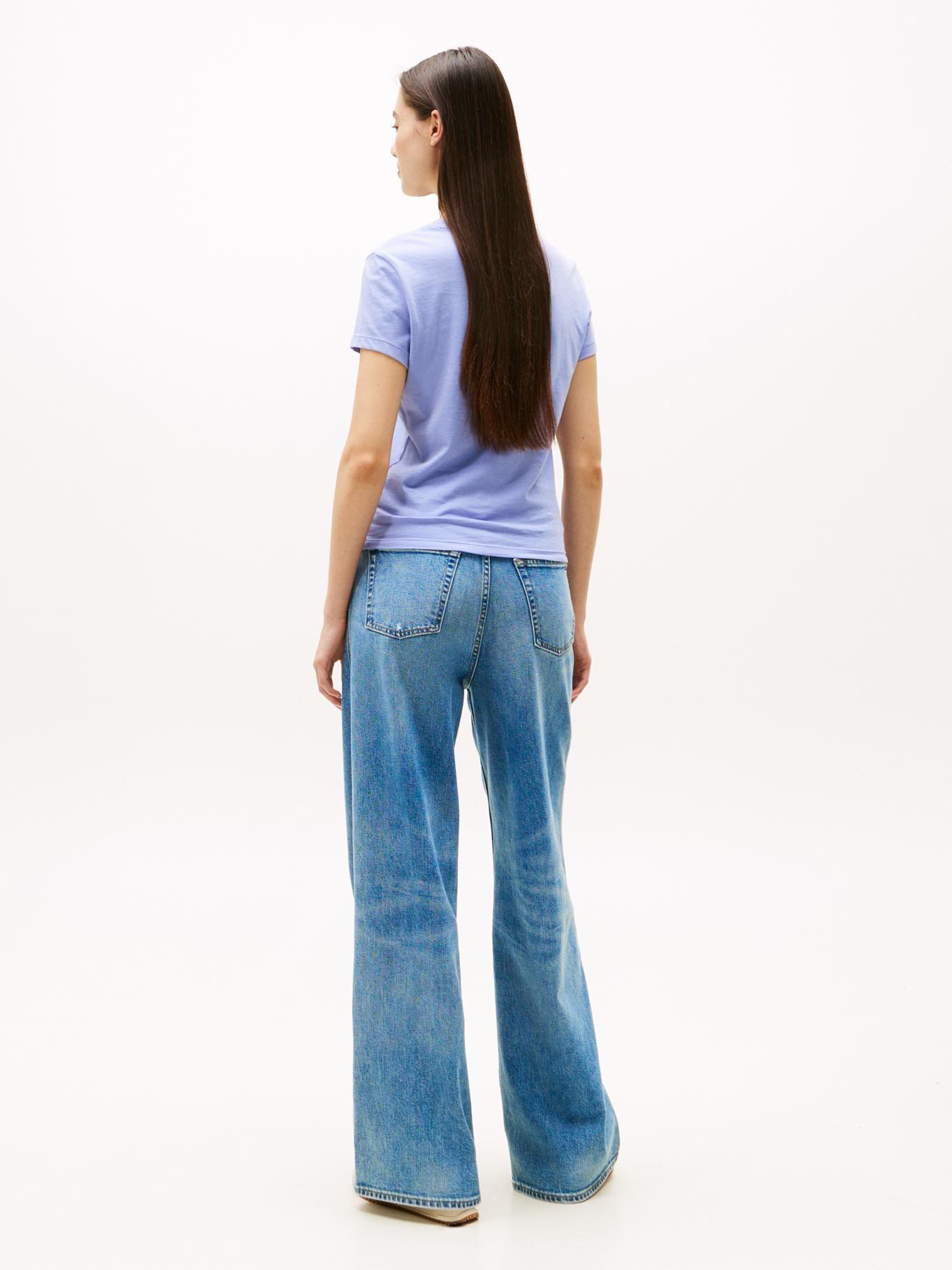 Polera Slim Fit Logo Essential Lila Tommy Jeans-2