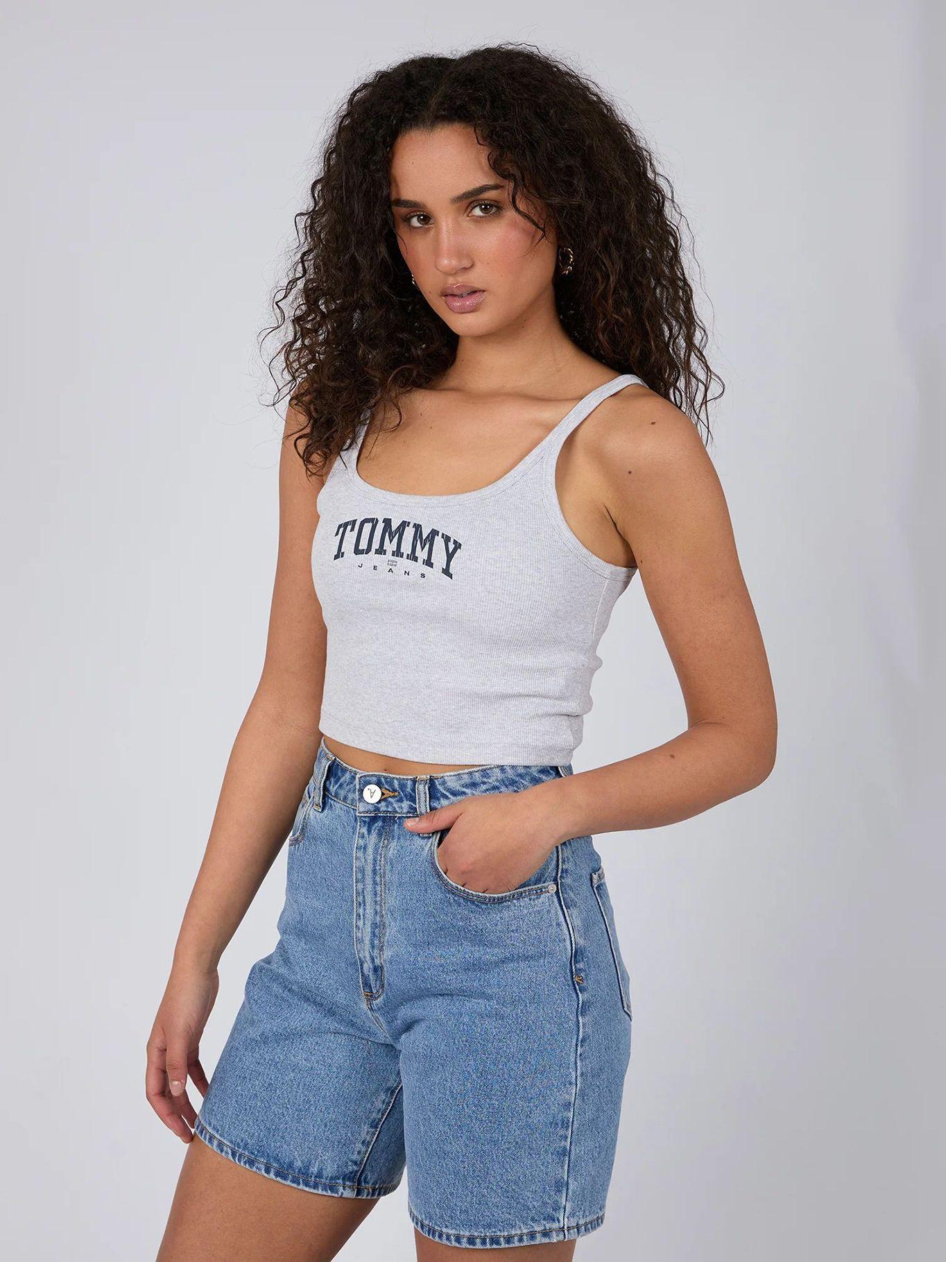 Polera Cropped Con Logo Gris Tommy Jeans-3