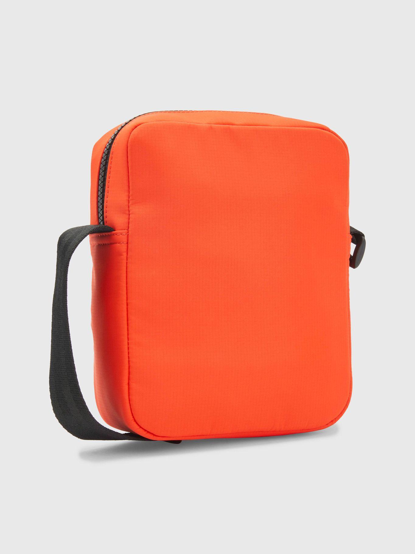 Crossbody Horizon Con Cierre Naranjo Tommy Hilfiger-4