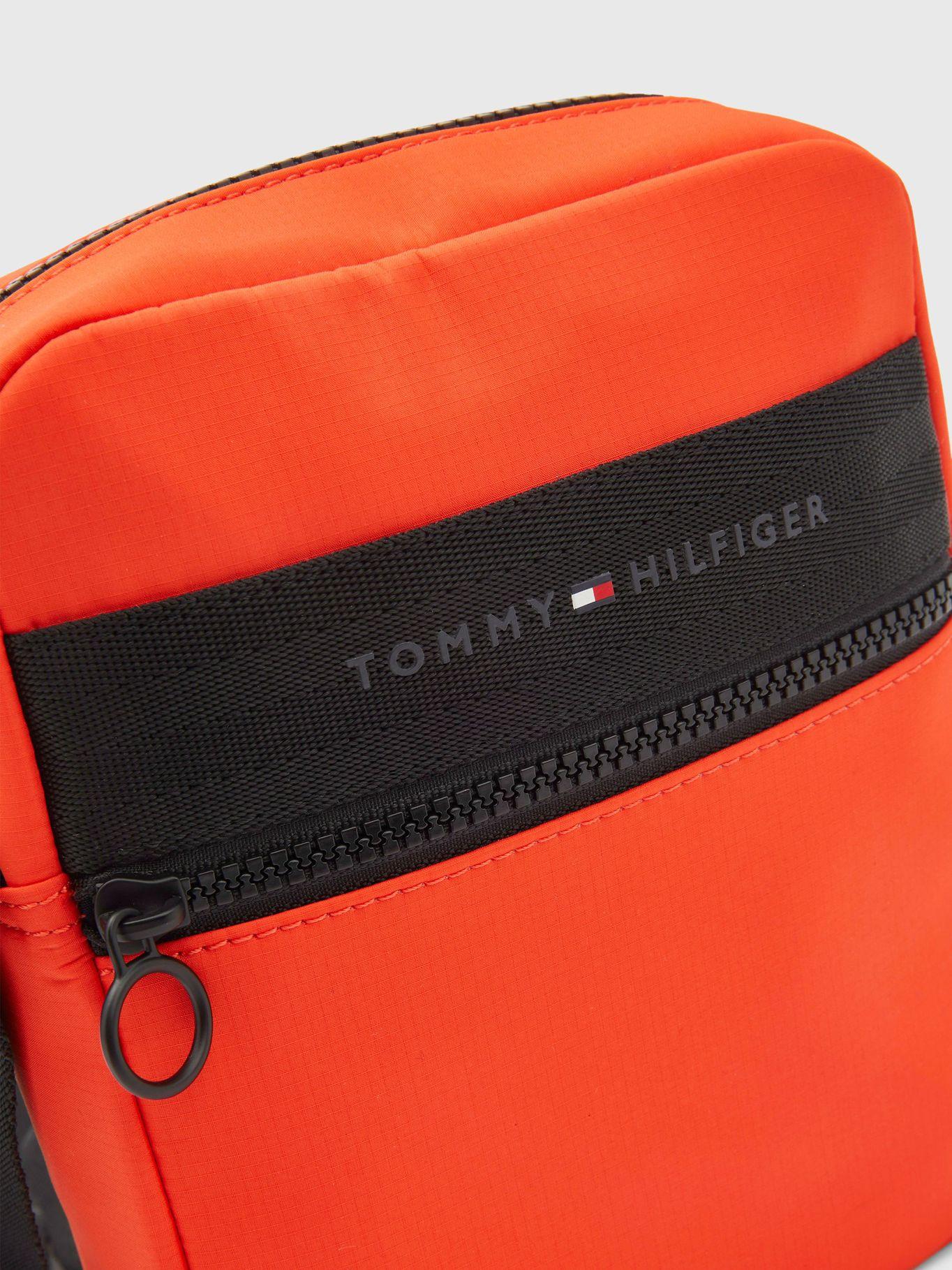 Crossbody Horizon Con Cierre Naranjo Tommy Hilfiger-3